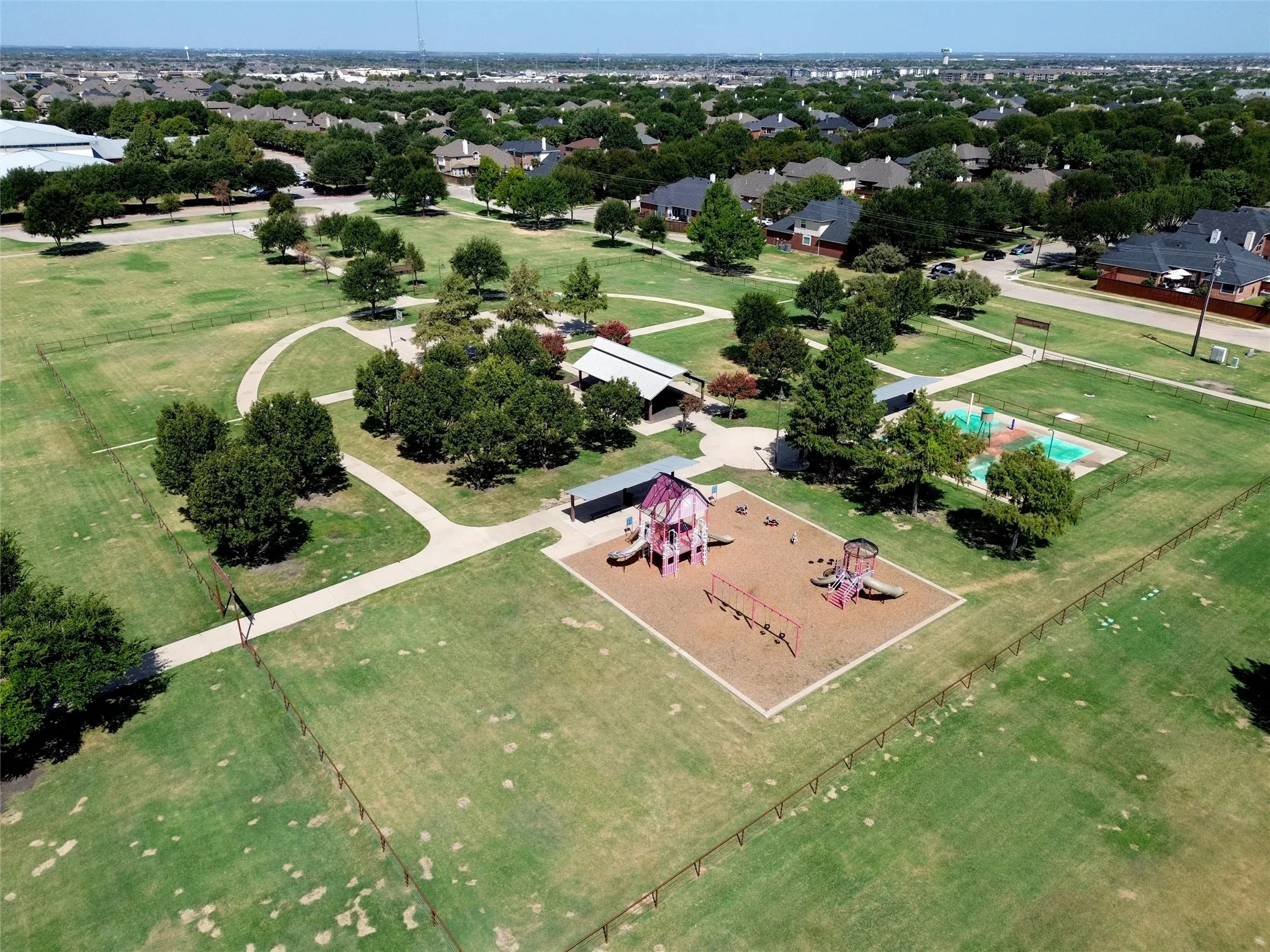 Single Family Residence For Sale in Denton County , 8431 Firewheel Lane, Frisco, Texas 75036, 4 Bedroom, 3 Bathroom, 2 Garage spaces, 2,621 Sqft, built in 2004, mls#21364729, Real Estate Agent in Frisco, Homes For Sale in Denton county, Homes For Sale in Frisco, Realtor in Frisco Texas, Real Estate Brokerage Independent Realty Texas, Luminita Cordes Realtor