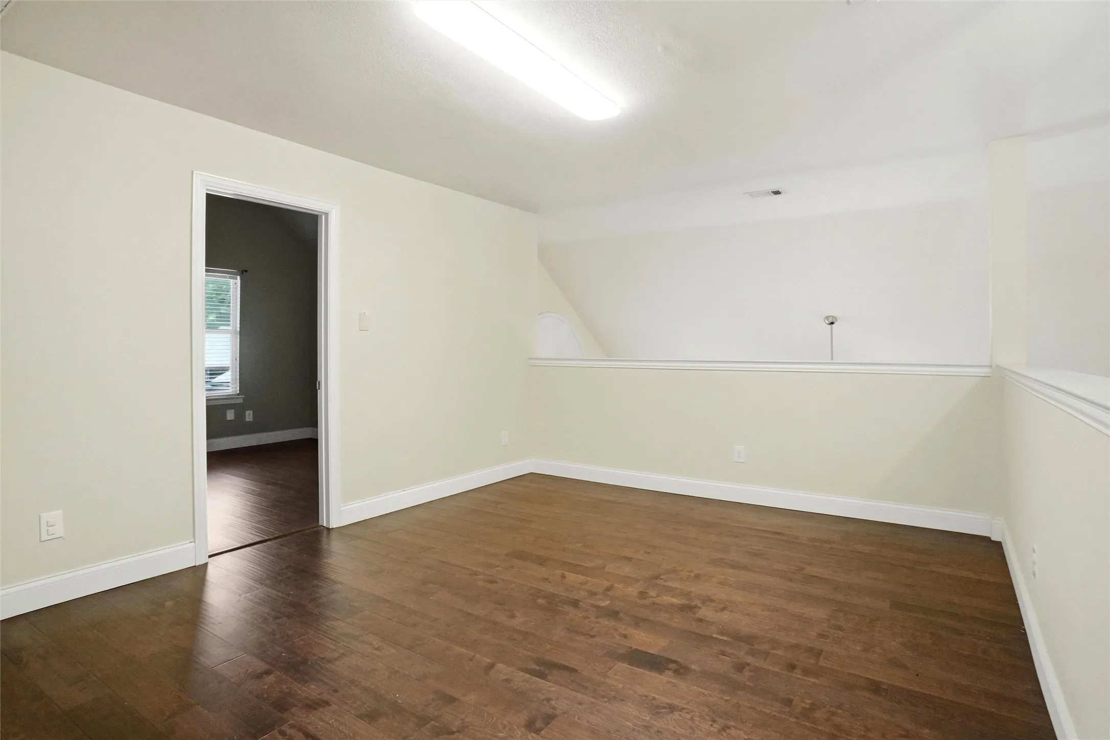 Single Family Residence For Sale in Denton County , 8431 Firewheel Lane, Frisco, Texas 75036, 4 Bedroom, 3 Bathroom, 2 Garage spaces, 2,621 Sqft, built in 2004, mls#21364729, Real Estate Agent in Frisco, Homes For Sale in Denton county, Homes For Sale in Frisco, Realtor in Frisco Texas, Real Estate Brokerage Independent Realty Texas, Luminita Cordes Realtor