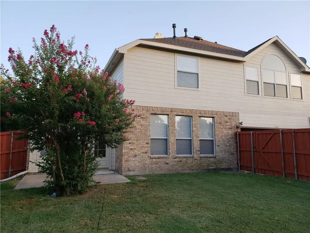 Single Family Residence For Rent in Collin County , 3633 Bonita Drive, Plano, Texas 75025, 4 Bedroom, 3 Bathroom, 2 Garage spaces, 2,938 Sqft, built in 2001, mls#21364772, Real Estate Agent in Plano, Homes For Rent in Collin county, Homes For Rent in Plano, Realtor in Plano Texas, Real Estate Brokerage Independent Realty Texas, Luminita Cordes Realtor