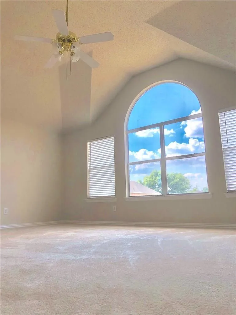 Single Family Residence For Rent in Collin County , 3633 Bonita Drive, Plano, Texas 75025, 4 Bedroom, 3 Bathroom, 2 Garage spaces, 2,938 Sqft, built in 2001, mls#21364772, Real Estate Agent in Plano, Homes For Rent in Collin county, Homes For Rent in Plano, Realtor in Plano Texas, Real Estate Brokerage Independent Realty Texas, Luminita Cordes Realtor