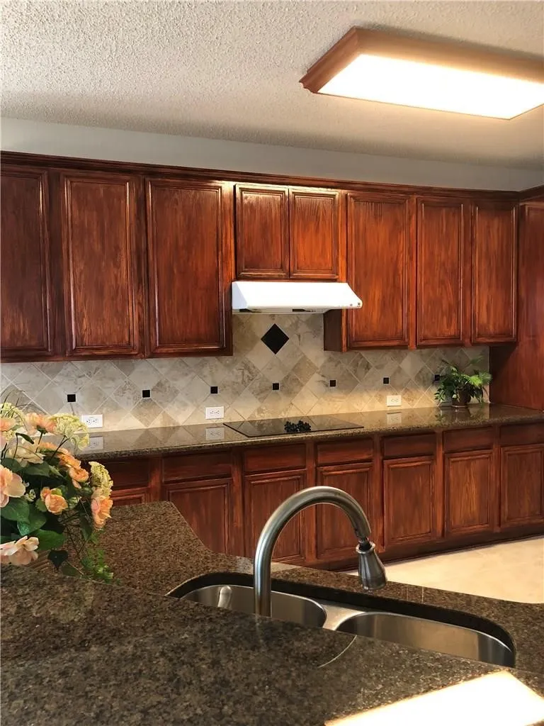 Single Family Residence For Rent in Collin County , 3633 Bonita Drive, Plano, Texas 75025, 4 Bedroom, 3 Bathroom, 2 Garage spaces, 2,938 Sqft, built in 2001, mls#21364772, Real Estate Agent in Plano, Homes For Rent in Collin county, Homes For Rent in Plano, Realtor in Plano Texas, Real Estate Brokerage Independent Realty Texas, Luminita Cordes Realtor