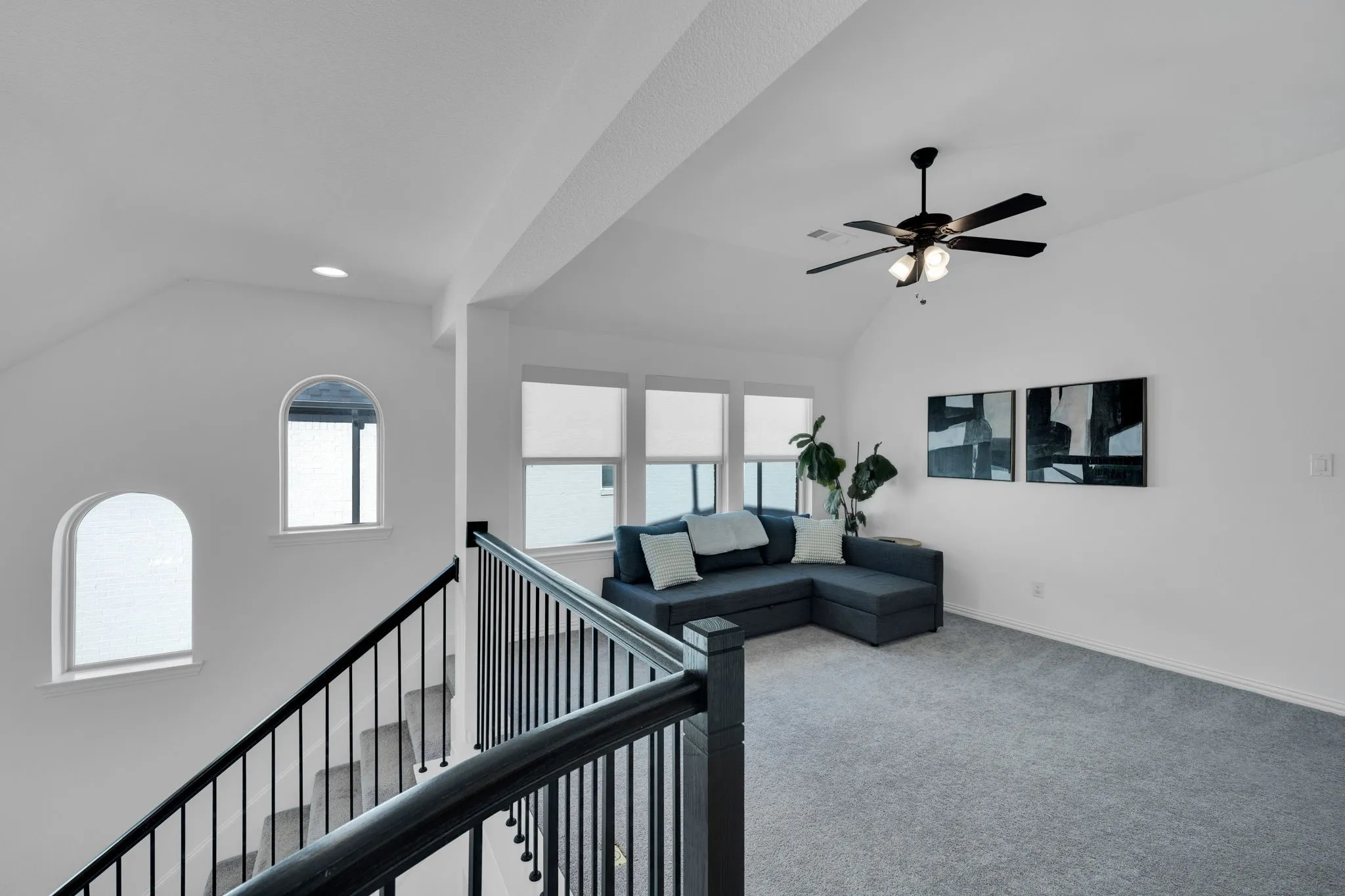 Single Family Residence For Sale in Denton County , 1749 Dartmoor Drive, Carrollton, Texas 75010, 4 Bedroom, 3 Bathroom, 2 Garage spaces, 2,705 Sqft, built in 2021, mls#21364771, Real Estate Agent in Carrollton, Homes For Sale in Denton county, Homes For Sale in Carrollton, Realtor in Carrollton Texas, Real Estate Brokerage Independent Realty Texas, Luminita Cordes Realtor