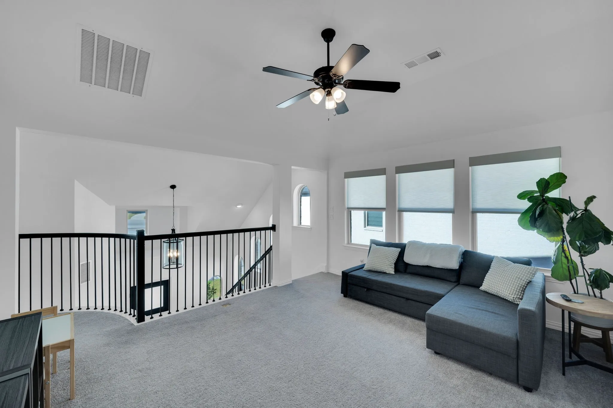 Single Family Residence For Sale in Denton County , 1749 Dartmoor Drive, Carrollton, Texas 75010, 4 Bedroom, 3 Bathroom, 2 Garage spaces, 2,705 Sqft, built in 2021, mls#21364771, Real Estate Agent in Carrollton, Homes For Sale in Denton county, Homes For Sale in Carrollton, Realtor in Carrollton Texas, Real Estate Brokerage Independent Realty Texas, Luminita Cordes Realtor