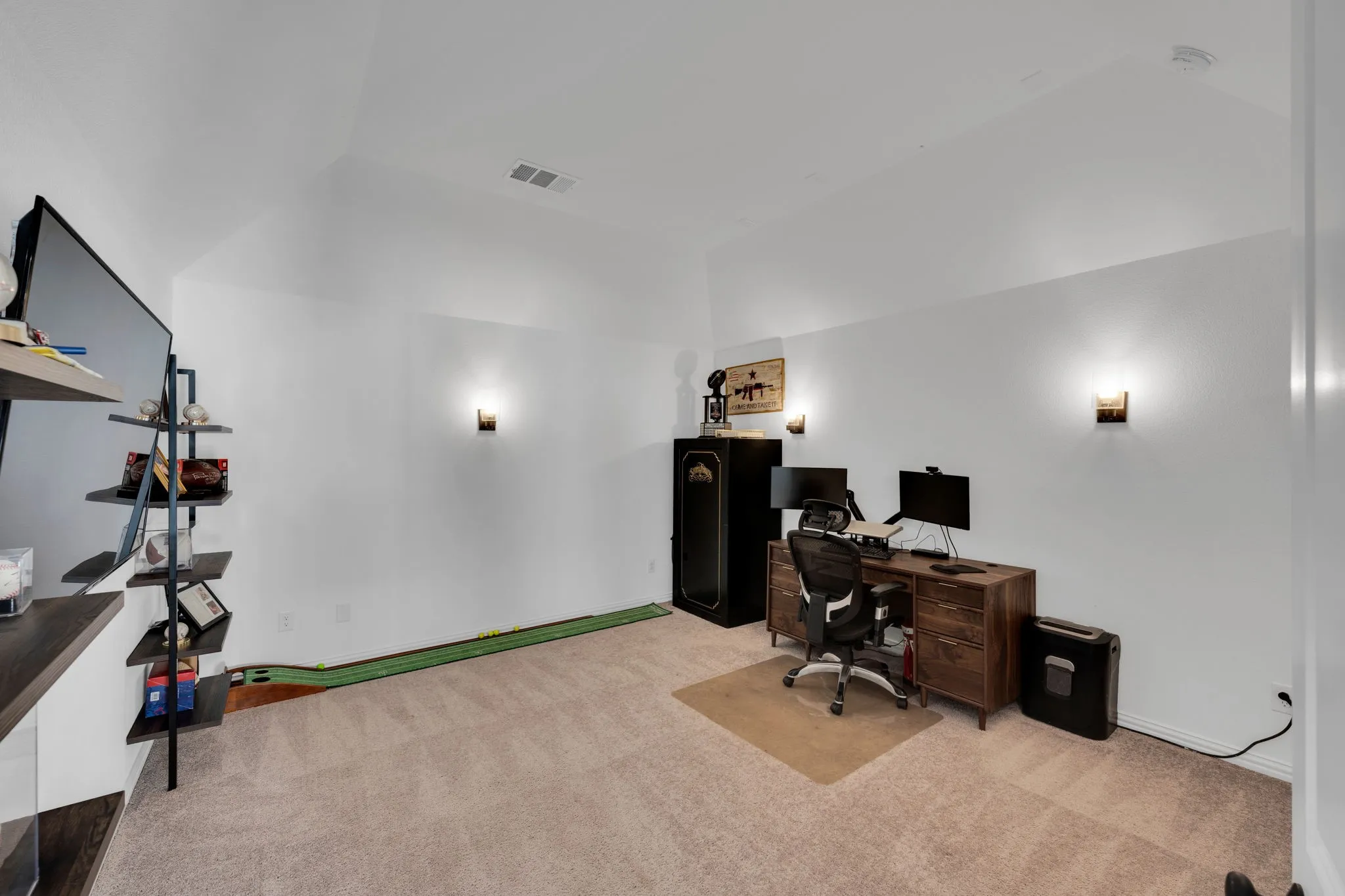 Single Family Residence For Sale in Denton County , 1749 Dartmoor Drive, Carrollton, Texas 75010, 4 Bedroom, 3 Bathroom, 2 Garage spaces, 2,705 Sqft, built in 2021, mls#21364771, Real Estate Agent in Carrollton, Homes For Sale in Denton county, Homes For Sale in Carrollton, Realtor in Carrollton Texas, Real Estate Brokerage Independent Realty Texas, Luminita Cordes Realtor