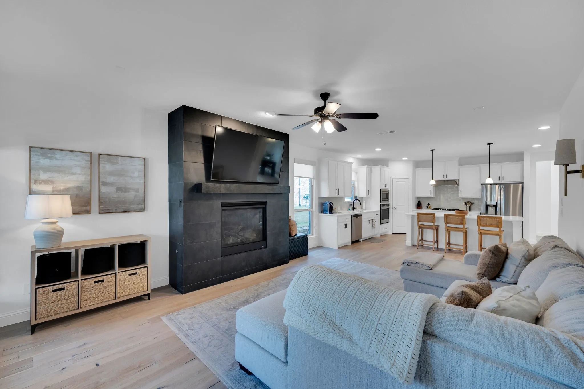 Single Family Residence For Sale in Denton County , 1749 Dartmoor Drive, Carrollton, Texas 75010, 4 Bedroom, 3 Bathroom, 2 Garage spaces, 2,705 Sqft, built in 2021, mls#21364771, Real Estate Agent in Carrollton, Homes For Sale in Denton county, Homes For Sale in Carrollton, Realtor in Carrollton Texas, Real Estate Brokerage Independent Realty Texas, Luminita Cordes Realtor
