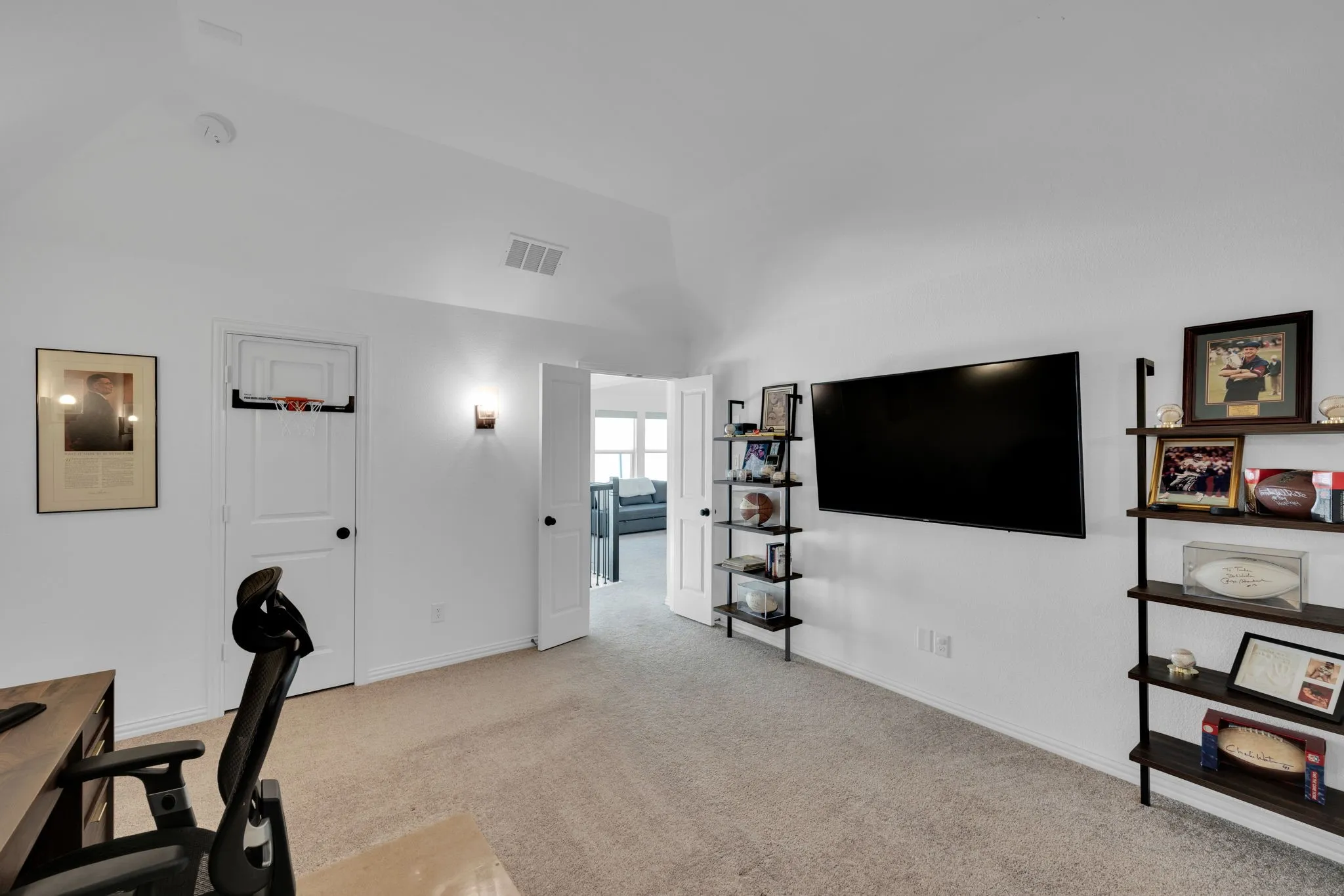 Single Family Residence For Sale in Denton County , 1749 Dartmoor Drive, Carrollton, Texas 75010, 4 Bedroom, 3 Bathroom, 2 Garage spaces, 2,705 Sqft, built in 2021, mls#21364771, Real Estate Agent in Carrollton, Homes For Sale in Denton county, Homes For Sale in Carrollton, Realtor in Carrollton Texas, Real Estate Brokerage Independent Realty Texas, Luminita Cordes Realtor