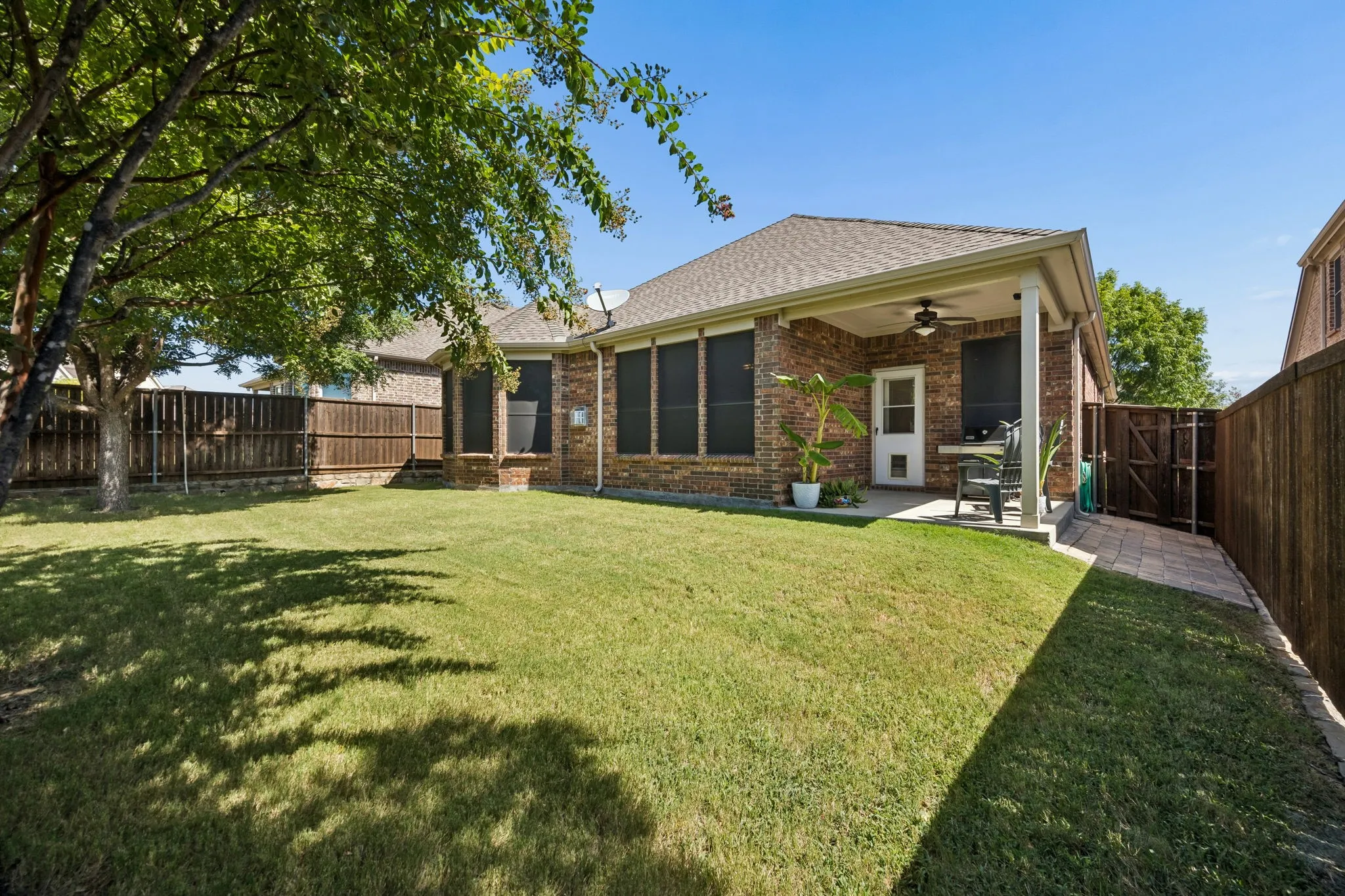 Private Fenced Backyard & Covered Patio