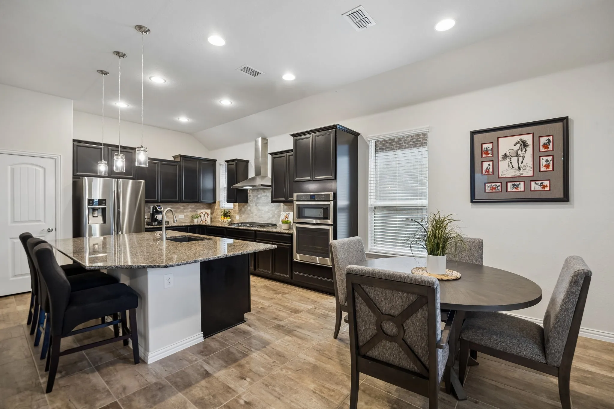 Open-Concept Kitchen & Dining Area