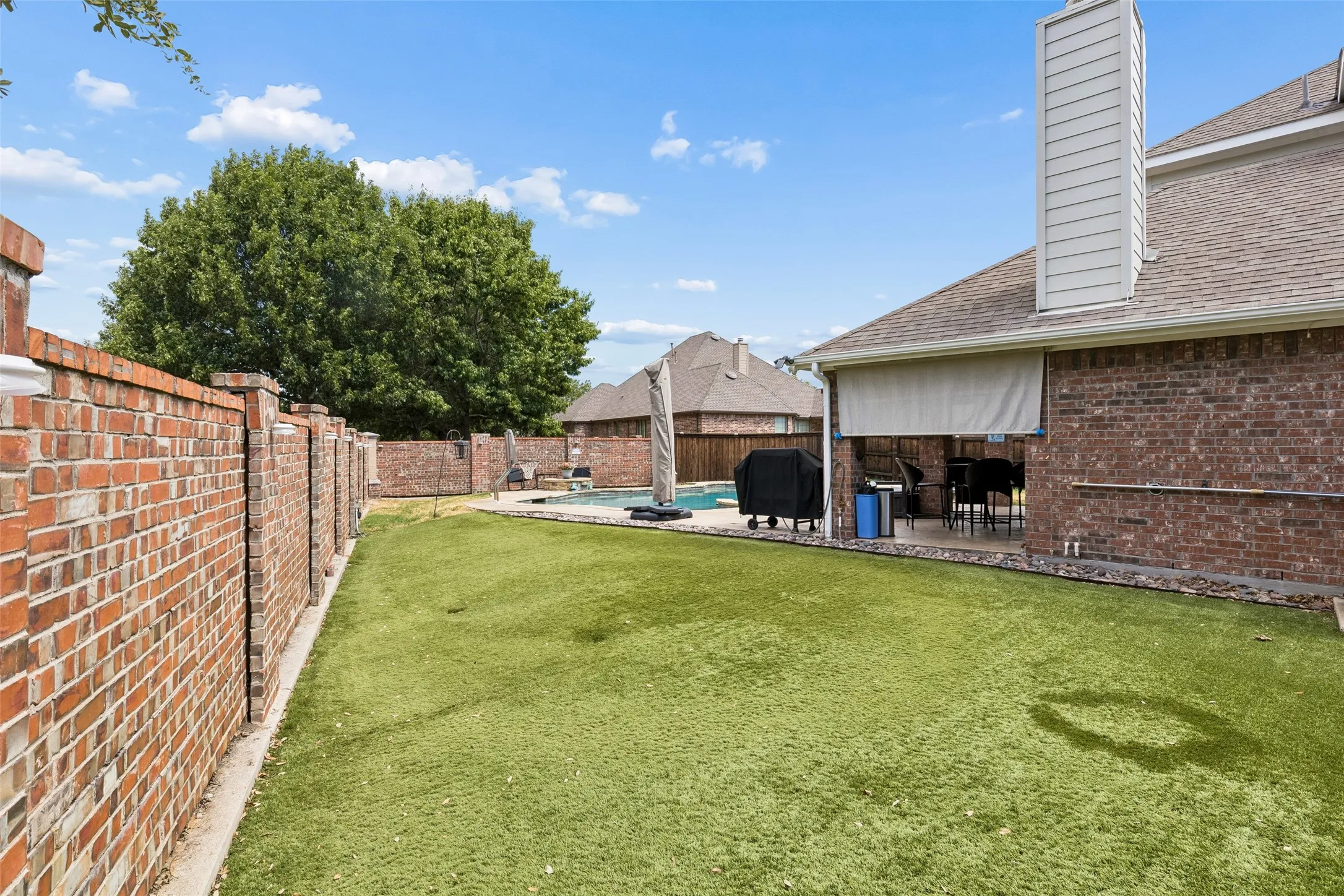 Single Family Residence For Sale in Collin County , 2801 Madison Drive, Melissa, Texas 75454, 5 Bedroom, 4 Bathroom, 2 Garage spaces, 2,901 Sqft, built in 2005, mls#21355126, Real Estate Agent in Melissa, Homes For Sale in Collin county, Homes For Sale in Melissa, Realtor in Melissa Texas, Real Estate Brokerage Independent Realty Texas, Luminita Cordes Realtor