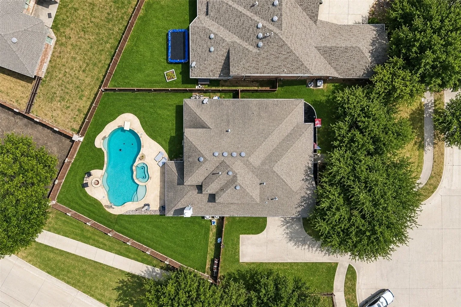 Single Family Residence For Sale in Collin County , 2801 Madison Drive, Melissa, Texas 75454, 5 Bedroom, 4 Bathroom, 2 Garage spaces, 2,901 Sqft, built in 2005, mls#21355126, Real Estate Agent in Melissa, Homes For Sale in Collin county, Homes For Sale in Melissa, Realtor in Melissa Texas, Real Estate Brokerage Independent Realty Texas, Luminita Cordes Realtor