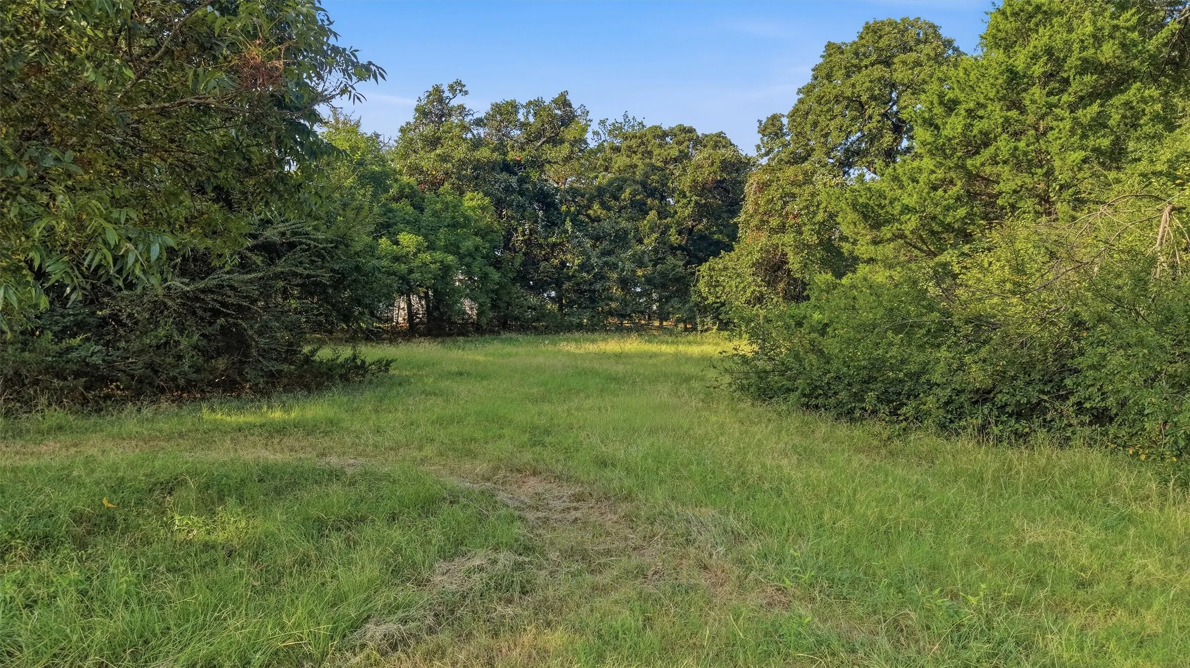 Improved Land For Sale in Grayson County , 1614 W Line Road, Whitesboro, Texas 76273, 0, 0, Garage spaces, 0 Sqft, built in 2013, mls#21355395, Real Estate Agent in Whitesboro, Homes For Sale in Grayson county, Homes For Sale in Whitesboro, Realtor in Whitesboro Texas, Real Estate Brokerage Independent Realty Texas, Luminita Cordes Realtor