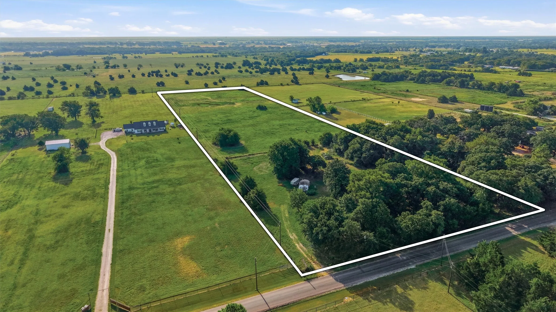 Improved Land For Sale in Grayson County , 1614 W Line Road, Whitesboro, Texas 76273, 0, 0, Garage spaces, 0 Sqft, built in 2013, mls#21355395, Real Estate Agent in Whitesboro, Homes For Sale in Grayson county, Homes For Sale in Whitesboro, Realtor in Whitesboro Texas, Real Estate Brokerage Independent Realty Texas, Luminita Cordes Realtor