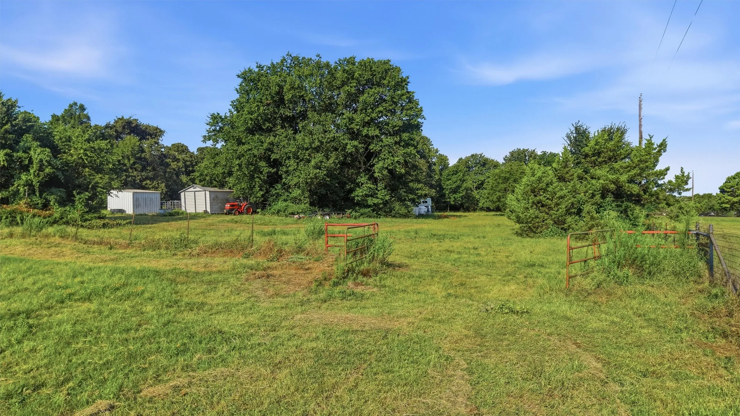 Improved Land For Sale in Grayson County , 1614 W Line Road, Whitesboro, Texas 76273, 0, 0, Garage spaces, 0 Sqft, built in 2013, mls#21355395, Real Estate Agent in Whitesboro, Homes For Sale in Grayson county, Homes For Sale in Whitesboro, Realtor in Whitesboro Texas, Real Estate Brokerage Independent Realty Texas, Luminita Cordes Realtor