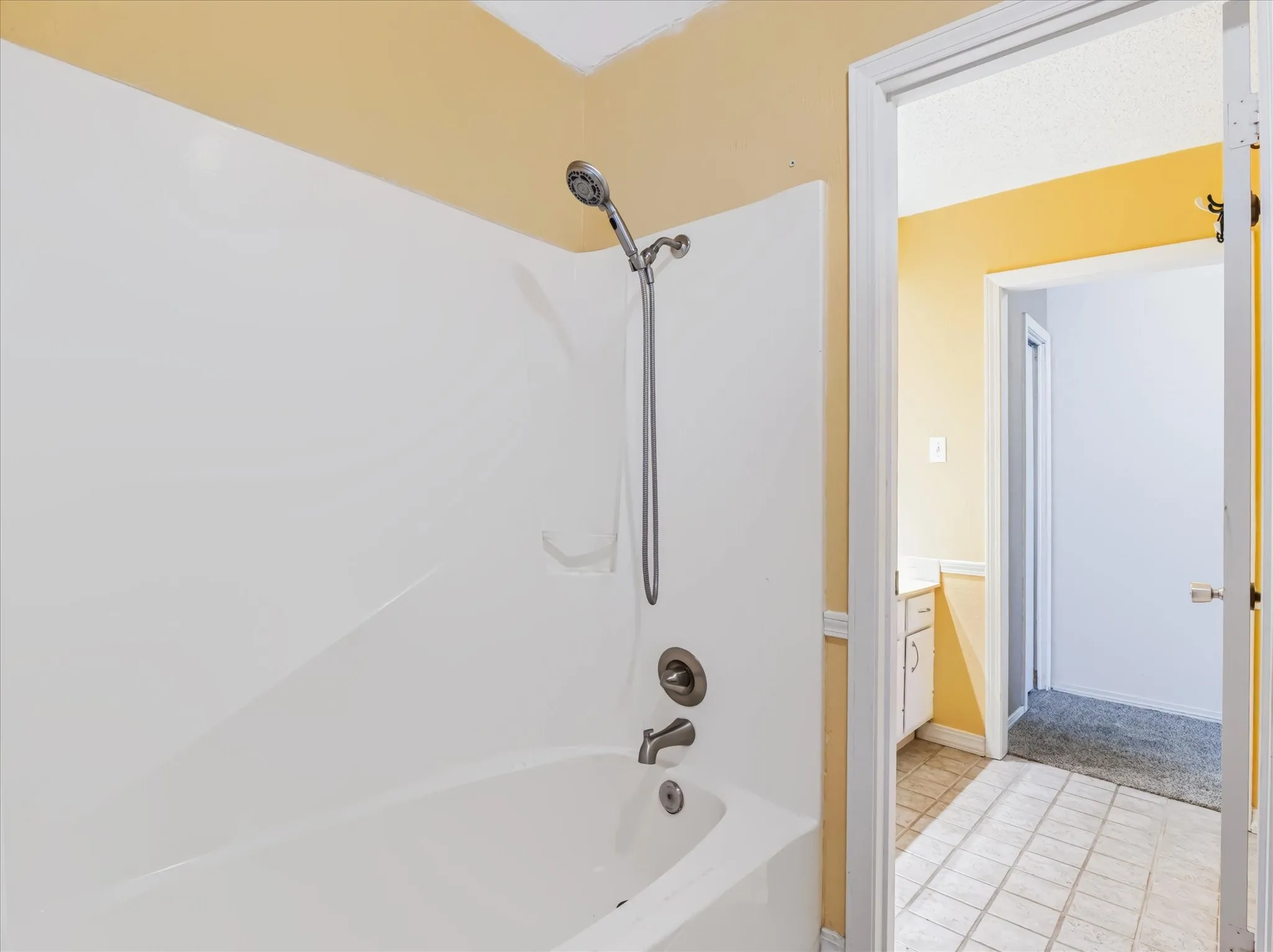 Jack and Jill Bathroom with separate vanities