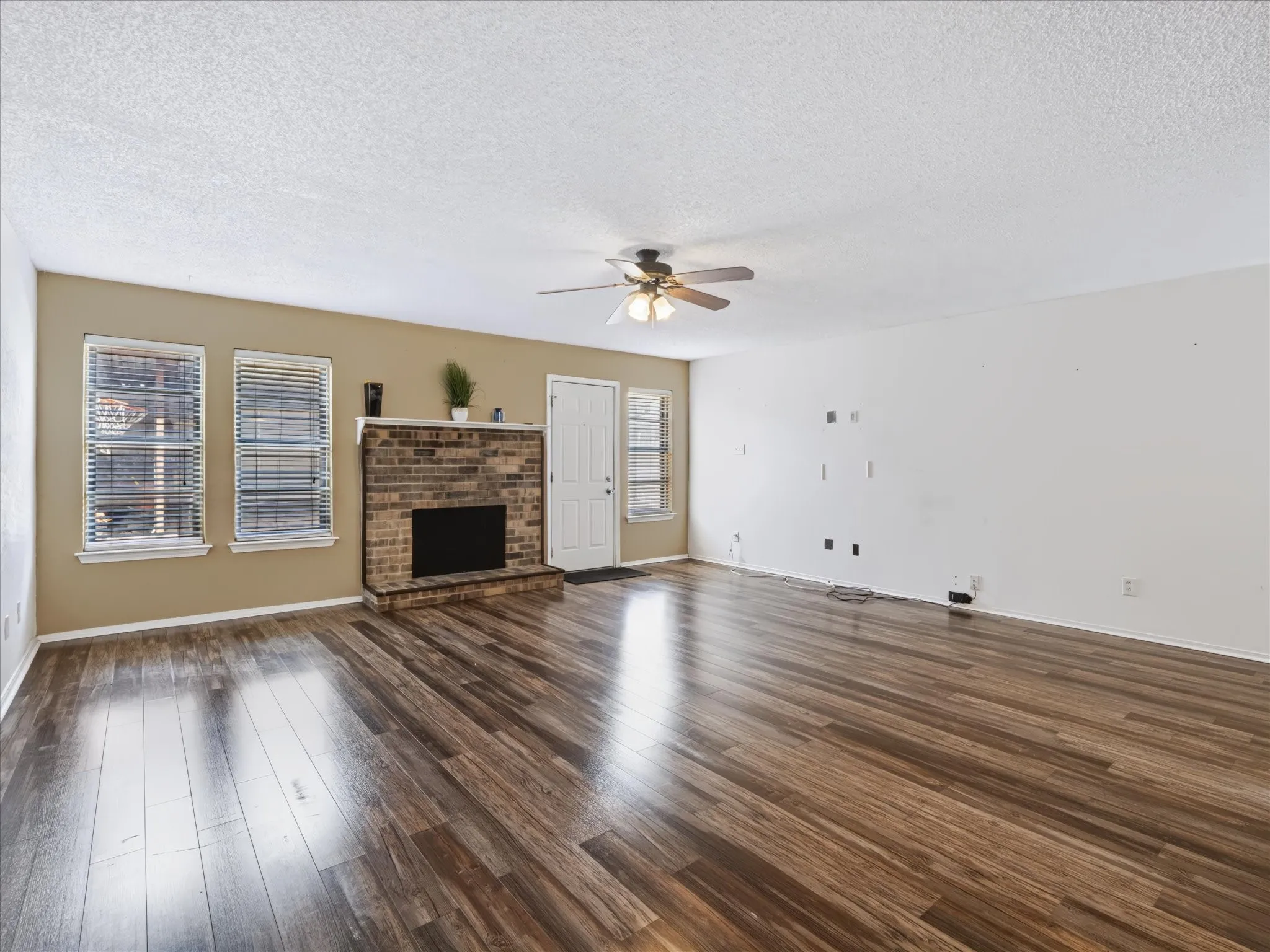 Warm and inviting woodlike flooring