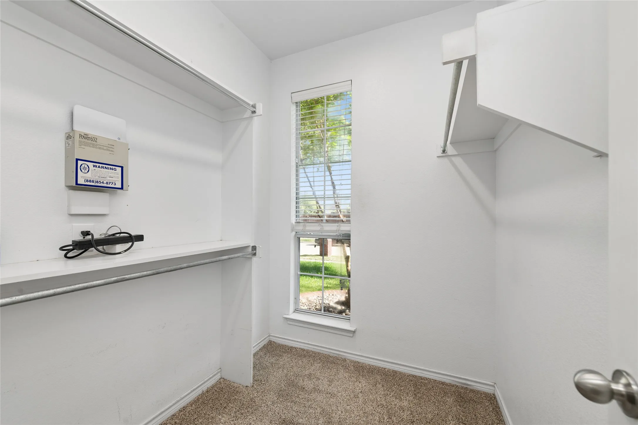 Single Family Residence For Sale in Collin County , 11256 Newgate Drive, Frisco, Texas 75035, 4 Bedroom, 3 Bathroom, 2 Garage spaces, 2,158 Sqft, built in 2003, mls#21364727, Real Estate Agent in Frisco, Homes For Sale in Collin county, Homes For Sale in Frisco, Realtor in Frisco Texas, Real Estate Brokerage Independent Realty Texas, Luminita Cordes Realtor
