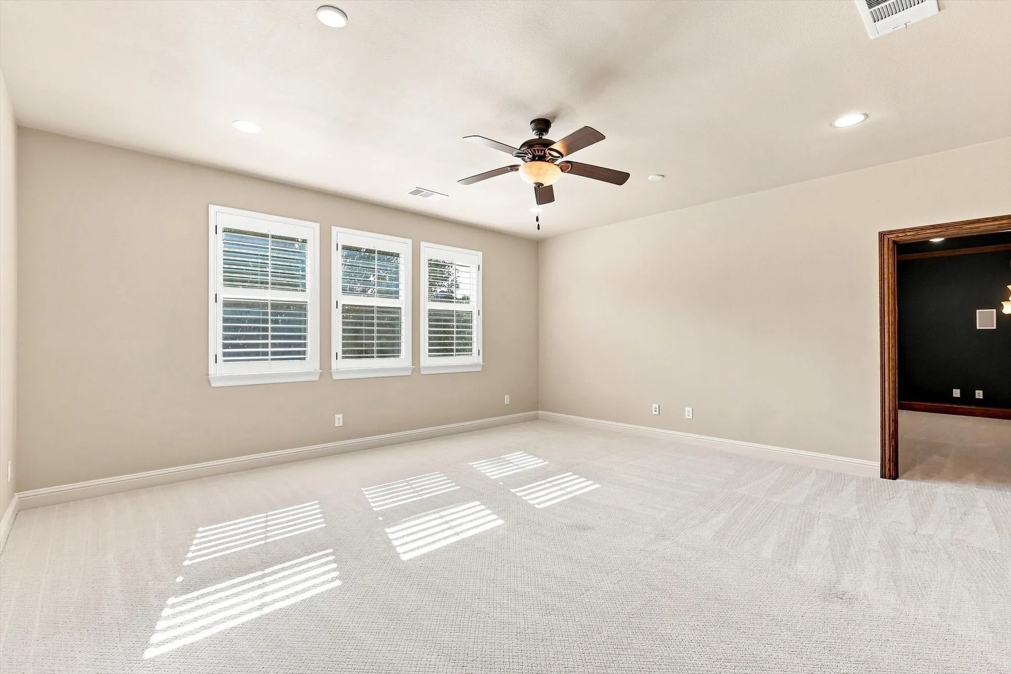 Single Family Residence For Sale in Collin County , 1309 Concho Drive, Allen, Texas 75013, 5 Bedroom, 5 Bathroom, 3 Garage spaces, 4,530 Sqft, built in 2007, mls#21361476, Real Estate Agent in Allen, Homes For Sale in Collin county, Homes For Sale in Allen, Realtor in Allen Texas, Real Estate Brokerage Independent Realty Texas, Luminita Cordes Realtor