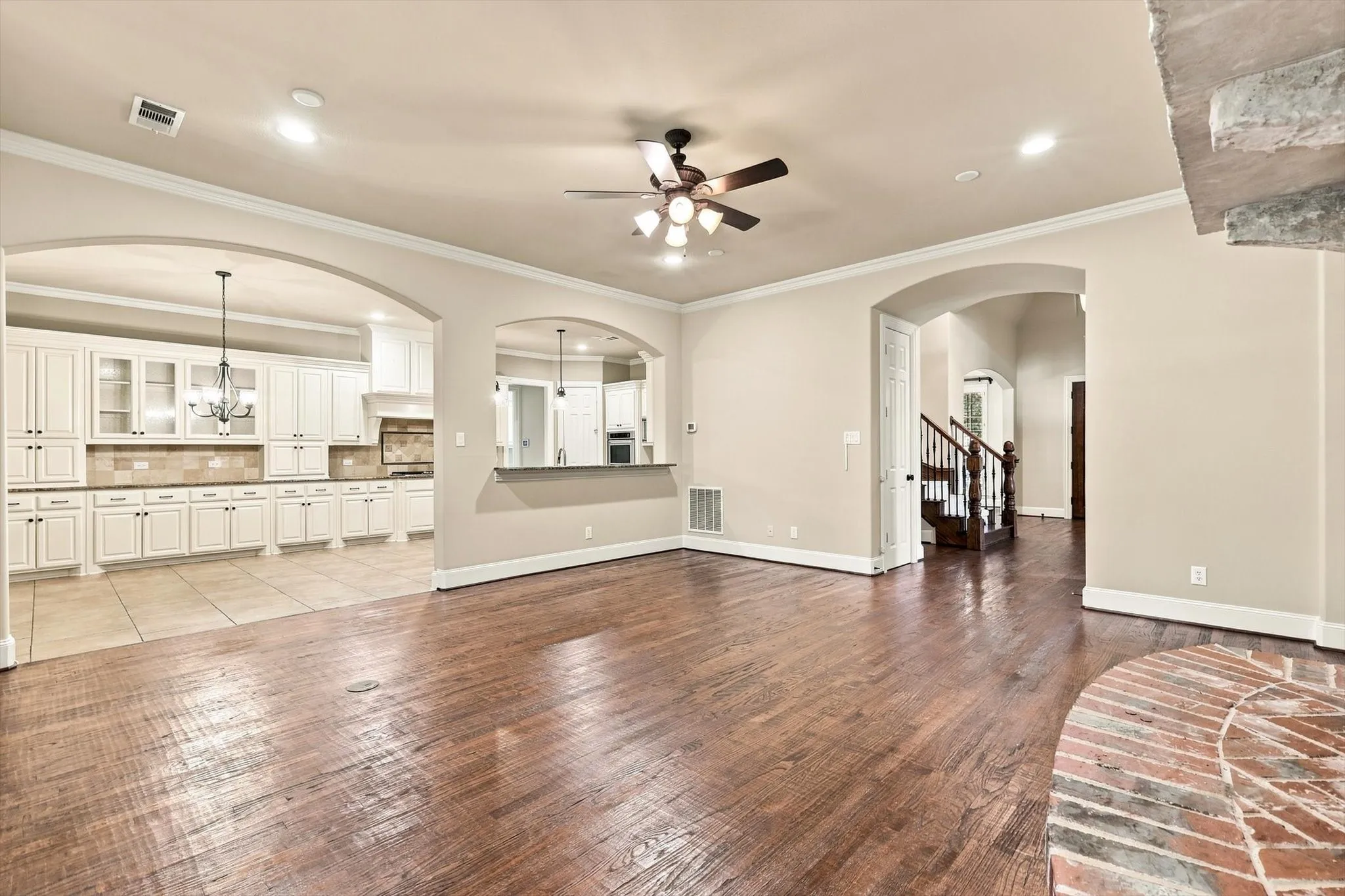 Single Family Residence For Sale in Collin County , 1309 Concho Drive, Allen, Texas 75013, 5 Bedroom, 5 Bathroom, 3 Garage spaces, 4,530 Sqft, built in 2007, mls#21361476, Real Estate Agent in Allen, Homes For Sale in Collin county, Homes For Sale in Allen, Realtor in Allen Texas, Real Estate Brokerage Independent Realty Texas, Luminita Cordes Realtor