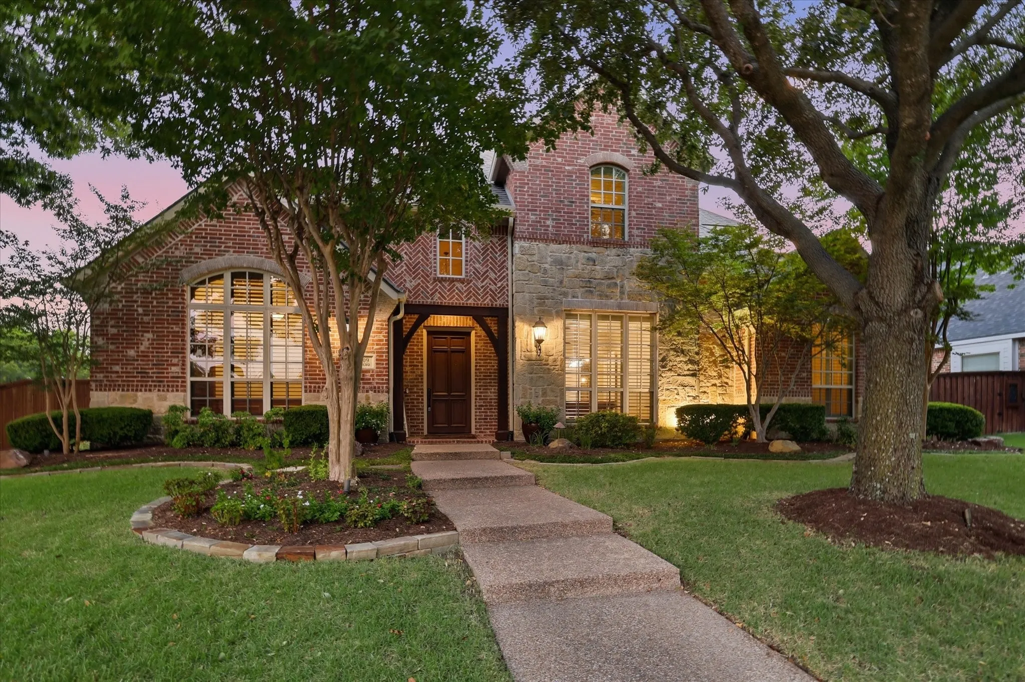 Single Family Residence For Sale in Collin County , 1309 Concho Drive, Allen, Texas 75013, 5 Bedroom, 5 Bathroom, 3 Garage spaces, 4,530 Sqft, built in 2007, mls#21361476, Real Estate Agent in Allen, Homes For Sale in Collin county, Homes For Sale in Allen, Realtor in Allen Texas, Real Estate Brokerage Independent Realty Texas, Luminita Cordes Realtor