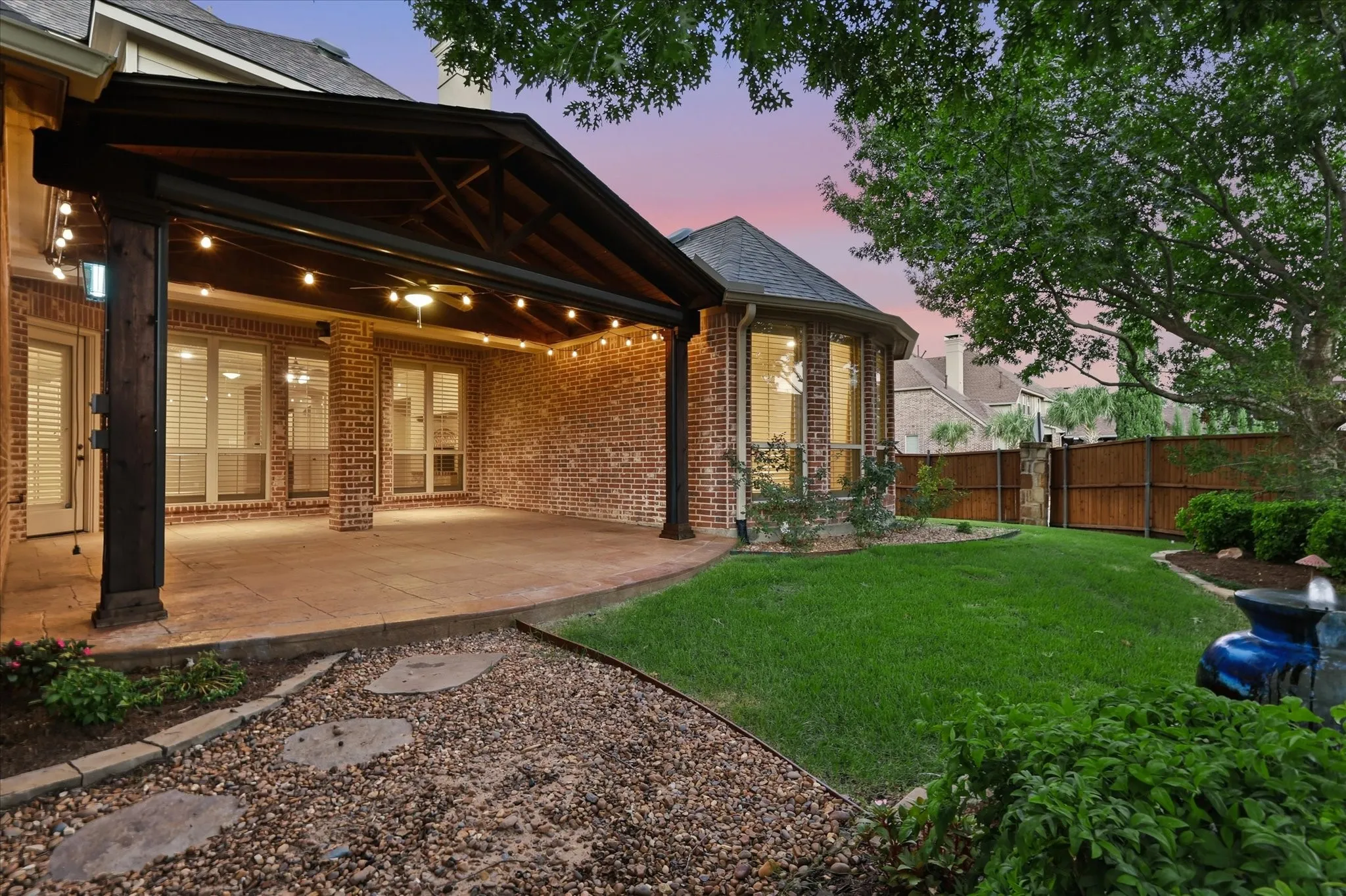 Single Family Residence For Sale in Collin County , 1309 Concho Drive, Allen, Texas 75013, 5 Bedroom, 5 Bathroom, 3 Garage spaces, 4,530 Sqft, built in 2007, mls#21361476, Real Estate Agent in Allen, Homes For Sale in Collin county, Homes For Sale in Allen, Realtor in Allen Texas, Real Estate Brokerage Independent Realty Texas, Luminita Cordes Realtor