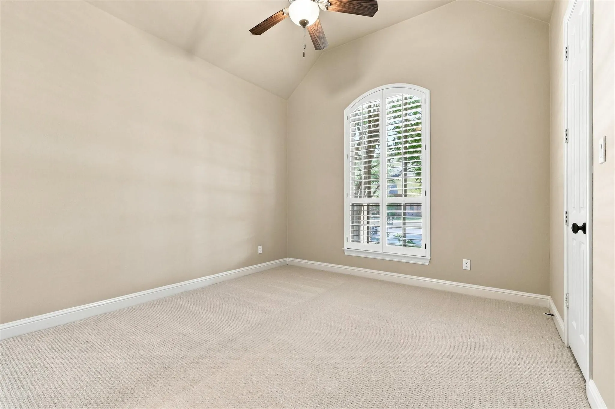 Single Family Residence For Sale in Collin County , 1309 Concho Drive, Allen, Texas 75013, 5 Bedroom, 5 Bathroom, 3 Garage spaces, 4,530 Sqft, built in 2007, mls#21361476, Real Estate Agent in Allen, Homes For Sale in Collin county, Homes For Sale in Allen, Realtor in Allen Texas, Real Estate Brokerage Independent Realty Texas, Luminita Cordes Realtor