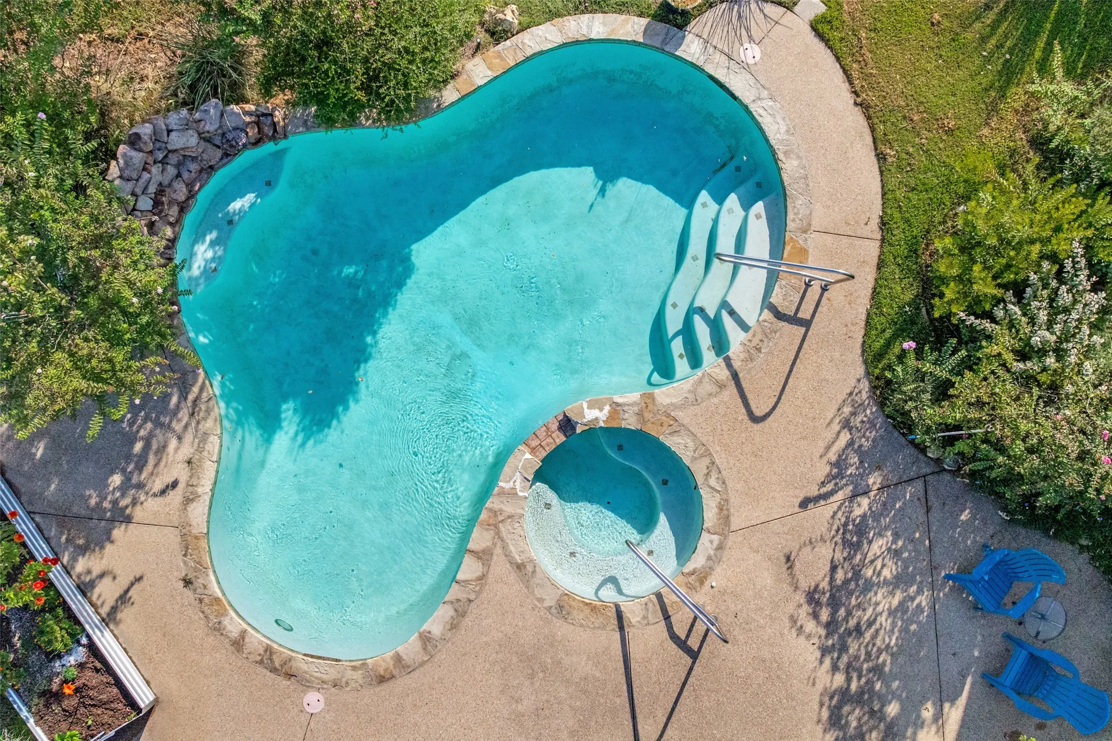 Single Family Residence For Sale in Tarrant County , 11432 Brook Green Lane, Haslet, Texas 76052, 4 Bedroom, 3 Bathroom, 6 Garage spaces, 3,242 Sqft, built in 2000, mls#21362145, Real Estate Agent in Haslet, Homes For Sale in Tarrant county, Homes For Sale in Haslet, Realtor in Haslet Texas, Real Estate Brokerage Independent Realty Texas, Luminita Cordes Realtor