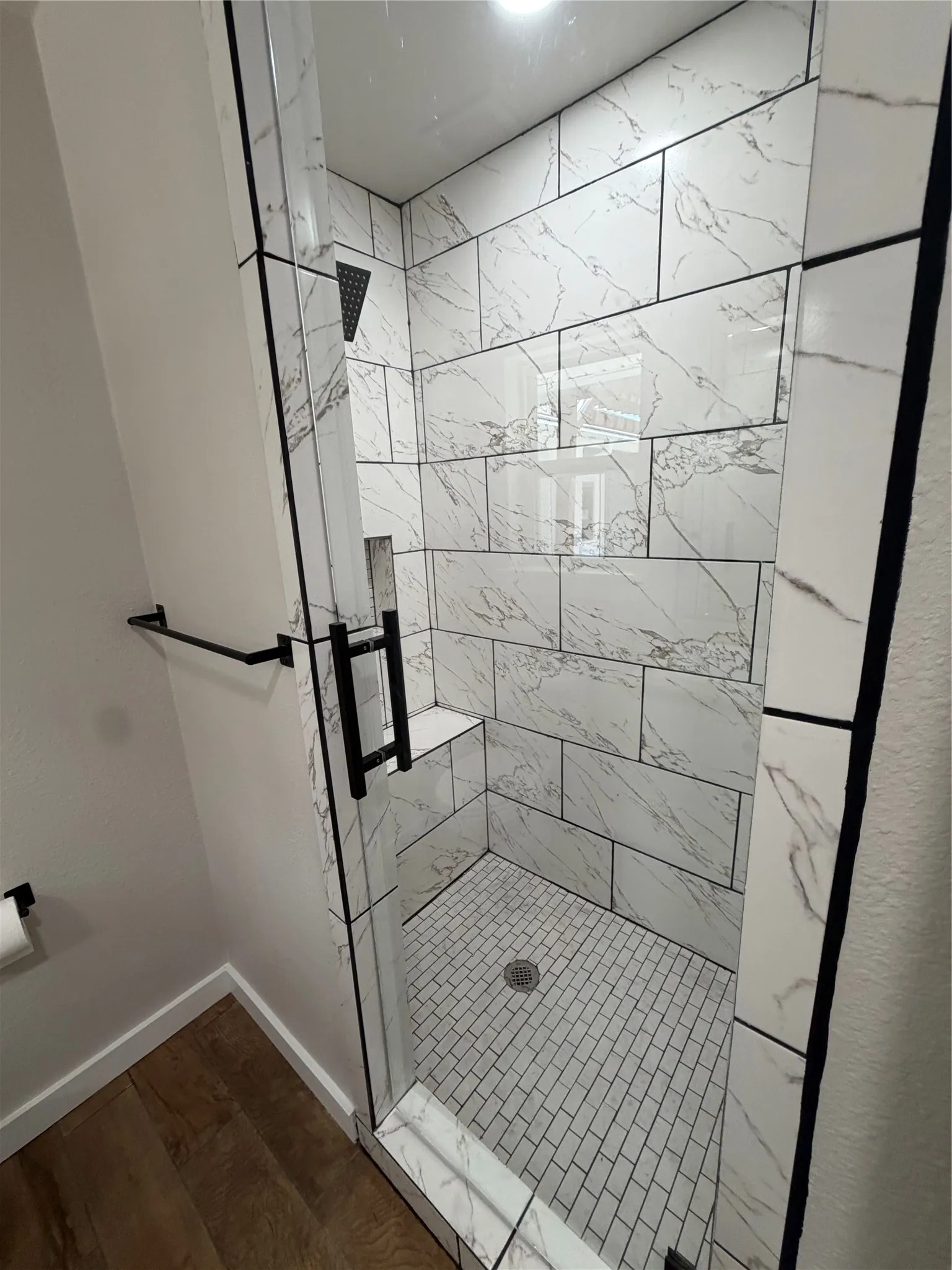 Single Family Residence For Sale in Dallas County , 1818 Walnut Avenue, Carrollton, Texas 75006, 4 Bedroom, 3 Bathroom, Garage spaces, 2,150 Sqft, built in 1961, mls#21364782, Real Estate Agent in Carrollton, Homes For Sale in Dallas county, Homes For Sale in Carrollton, Realtor in Carrollton Texas, Real Estate Brokerage Independent Realty Texas, Luminita Cordes Realtor