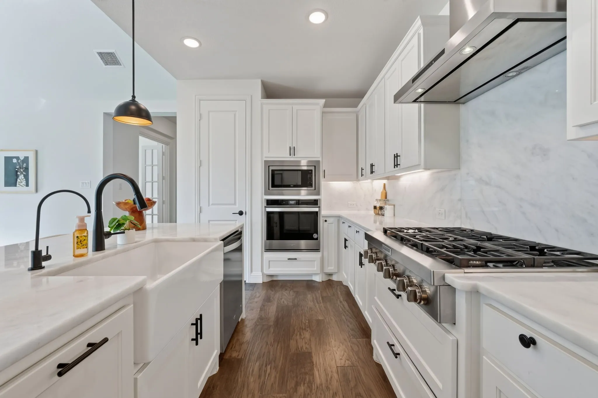 Single Family Residence For Sale in Collin County , 754 Corner Post Path, Celina, Texas 75009, 3 Bedroom, 4 Bathroom, 3 Garage spaces, 3,008 Sqft, built in 2020, mls#21364785, Real Estate Agent in Celina, Homes For Sale in Collin county, Homes For Sale in Celina, Realtor in Celina Texas, Real Estate Brokerage Independent Realty Texas, Luminita Cordes Realtor