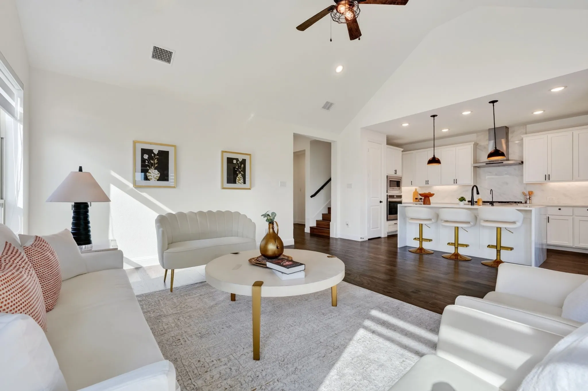 Single Family Residence For Sale in Collin County , 754 Corner Post Path, Celina, Texas 75009, 3 Bedroom, 4 Bathroom, 3 Garage spaces, 3,008 Sqft, built in 2020, mls#21364785, Real Estate Agent in Celina, Homes For Sale in Collin county, Homes For Sale in Celina, Realtor in Celina Texas, Real Estate Brokerage Independent Realty Texas, Luminita Cordes Realtor