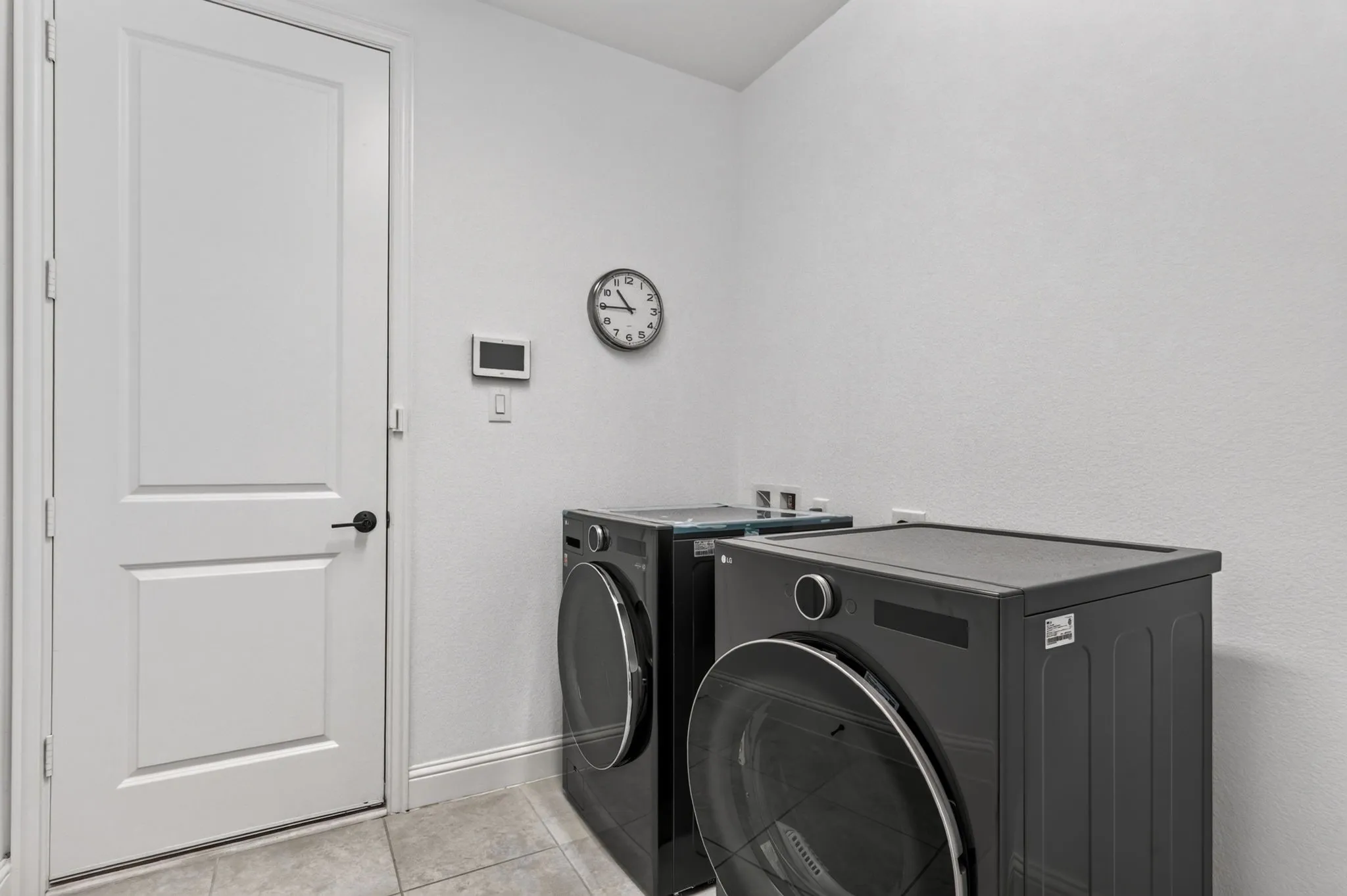 Single Family Residence For Sale in Collin County , 754 Corner Post Path, Celina, Texas 75009, 3 Bedroom, 4 Bathroom, 3 Garage spaces, 3,008 Sqft, built in 2020, mls#21364785, Real Estate Agent in Celina, Homes For Sale in Collin county, Homes For Sale in Celina, Realtor in Celina Texas, Real Estate Brokerage Independent Realty Texas, Luminita Cordes Realtor