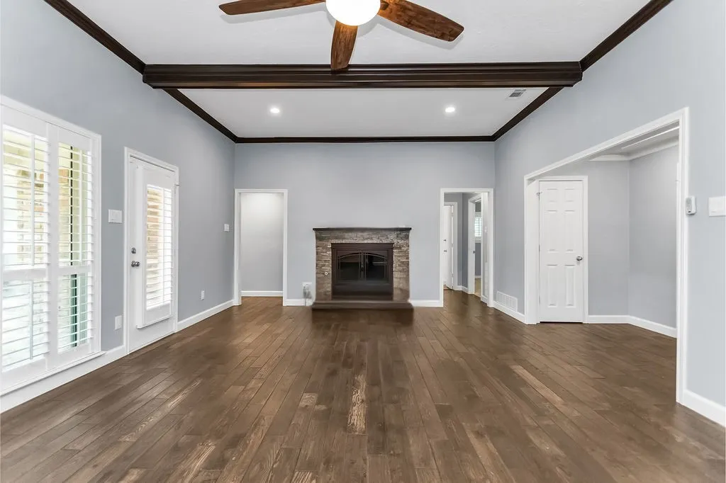 Single Family Residence For Sale in Dallas County , 10139 Cherry Tree Drive, Dallas, Texas 75243, 3 Bedroom, 3 Bathroom, 2 Garage spaces, 2,628 Sqft, built in 1978, mls#21362103, Real Estate Agent in Dallas, Homes For Sale in Dallas county, Homes For Sale in Dallas, Realtor in Dallas Texas, Real Estate Brokerage Independent Realty Texas, Luminita Cordes Realtor
