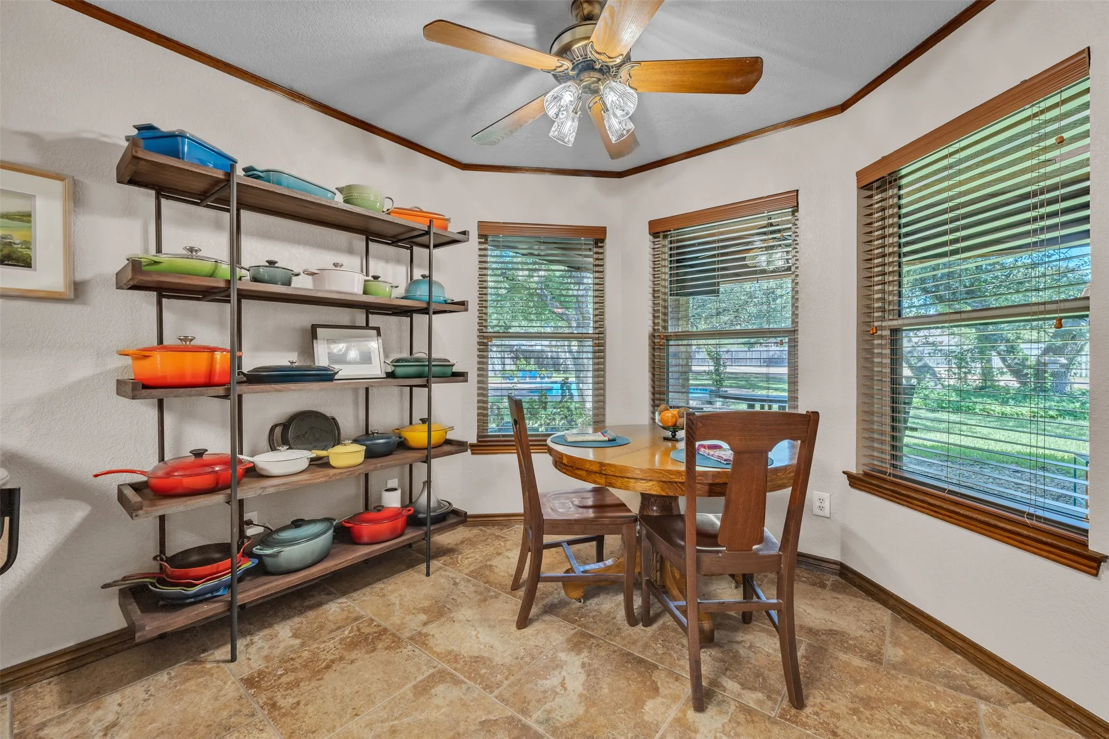 Single Family Residence For Sale in Parker County , 204 Fairway Drive, Willow Park, Texas 76087, 4 Bedroom, 3 Bathroom, 2 Garage spaces, 2,329 Sqft, built in 1984, mls#21363432, Real Estate Agent in Willow Park, Homes For Sale in Parker county, Homes For Sale in Willow Park, Realtor in Willow Park Texas, Real Estate Brokerage Independent Realty Texas, Luminita Cordes Realtor