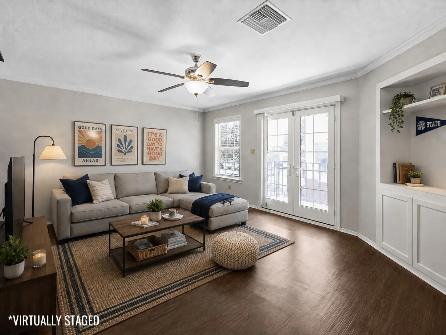 Condominium For Sale in Mc Lennan County , 600 Bagby Avenue 6B, Waco, Texas 76706, 2 Bedroom, 3 Bathroom, Garage spaces, 1,162 Sqft, built in 1986, Price $244,900, mls#21363549, Real Estate Agent in Waco, Homes For Sale in Mc Lennan county, Homes For Sale in Waco, Realtor in Waco Texas, Real Estate Brokerage Independent Realty Texas, Luminita Cordes Realtor