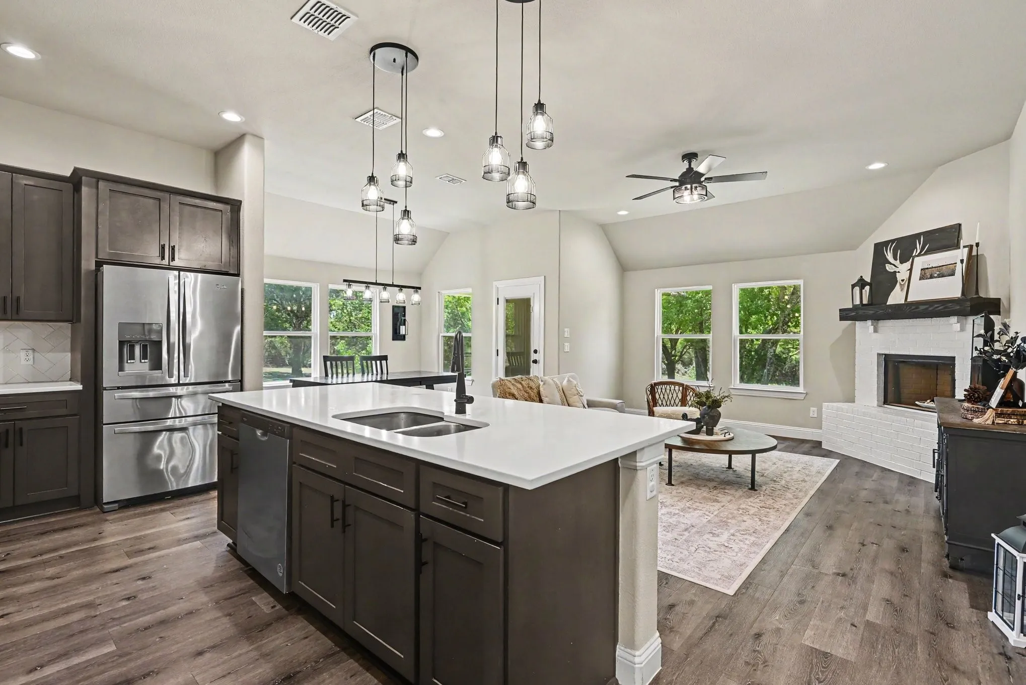 Single Family Residence For Sale in Parker County , 2044 Redemption Drive, Weatherford, Texas 76088, 4 Bedroom, 2 Bathroom, 2 Garage spaces, 1,896 Sqft, built in 2023, mls#21359190, Real Estate Agent in Weatherford, Homes For Sale in Parker county, Homes For Sale in Weatherford, Realtor in Weatherford Texas, Real Estate Brokerage Independent Realty Texas, Luminita Cordes Realtor