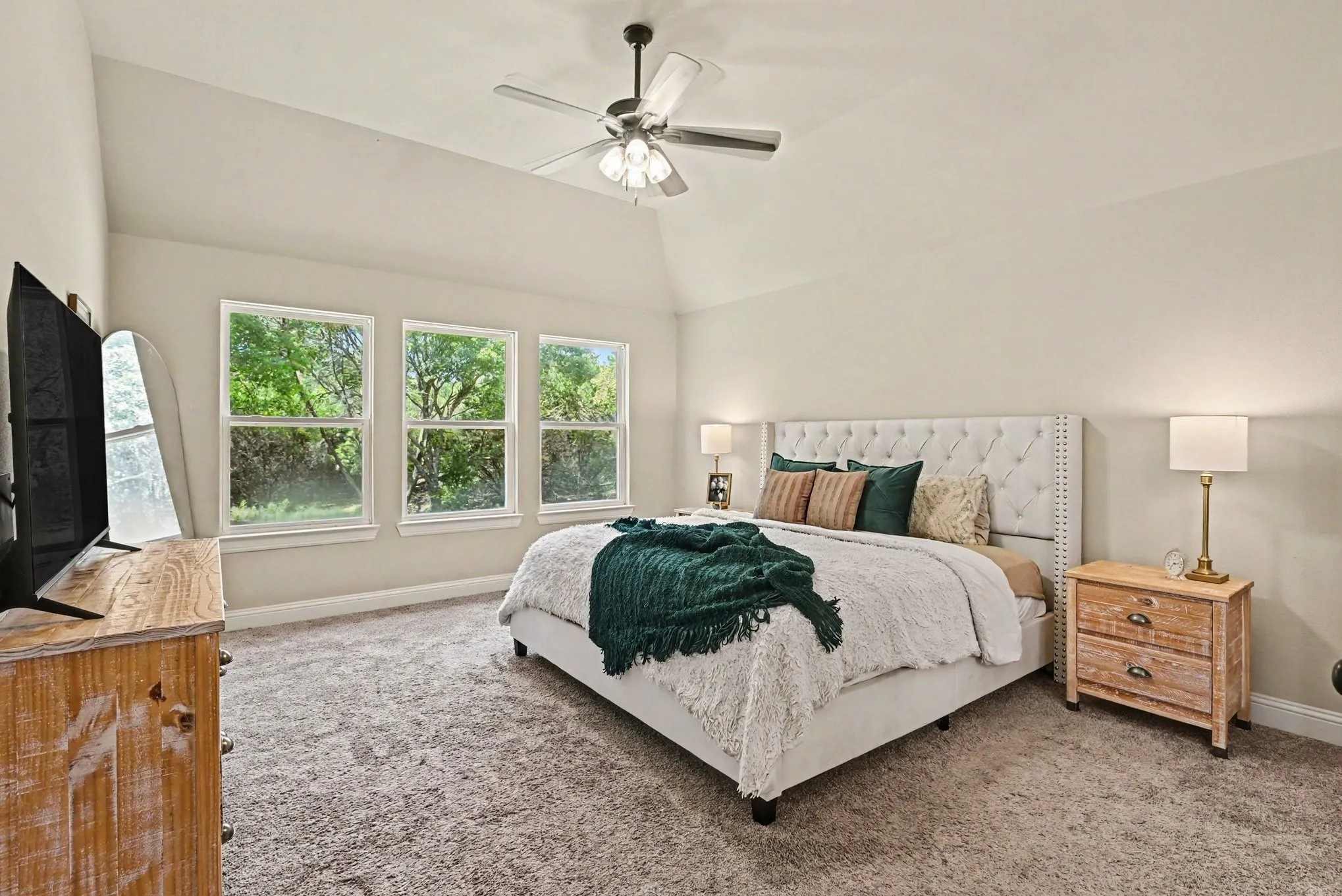 Single Family Residence For Sale in Parker County , 2044 Redemption Drive, Weatherford, Texas 76088, 4 Bedroom, 2 Bathroom, 2 Garage spaces, 1,896 Sqft, built in 2023, mls#21359190, Real Estate Agent in Weatherford, Homes For Sale in Parker county, Homes For Sale in Weatherford, Realtor in Weatherford Texas, Real Estate Brokerage Independent Realty Texas, Luminita Cordes Realtor