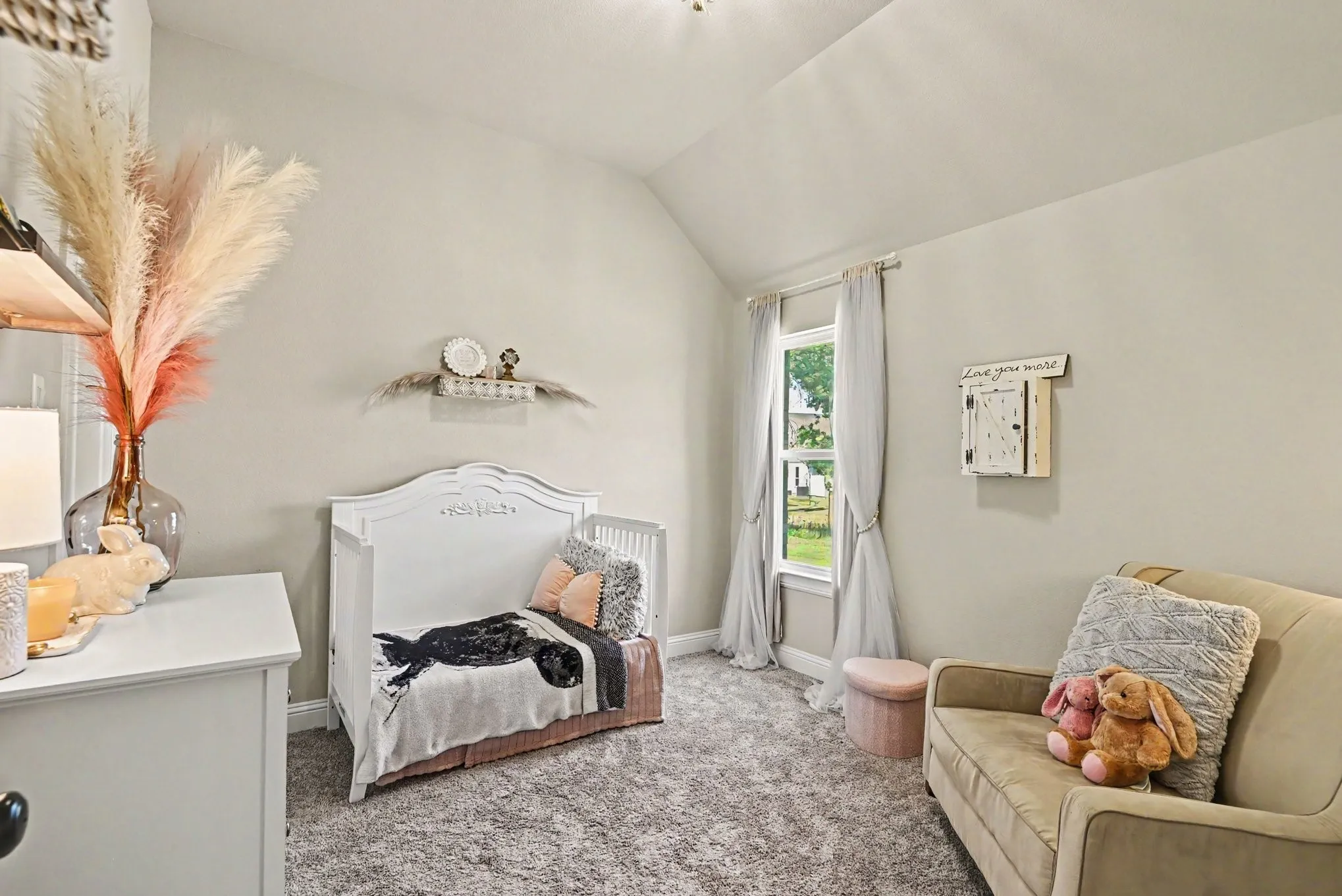 Single Family Residence For Sale in Parker County , 2044 Redemption Drive, Weatherford, Texas 76088, 4 Bedroom, 2 Bathroom, 2 Garage spaces, 1,896 Sqft, built in 2023, mls#21359190, Real Estate Agent in Weatherford, Homes For Sale in Parker county, Homes For Sale in Weatherford, Realtor in Weatherford Texas, Real Estate Brokerage Independent Realty Texas, Luminita Cordes Realtor