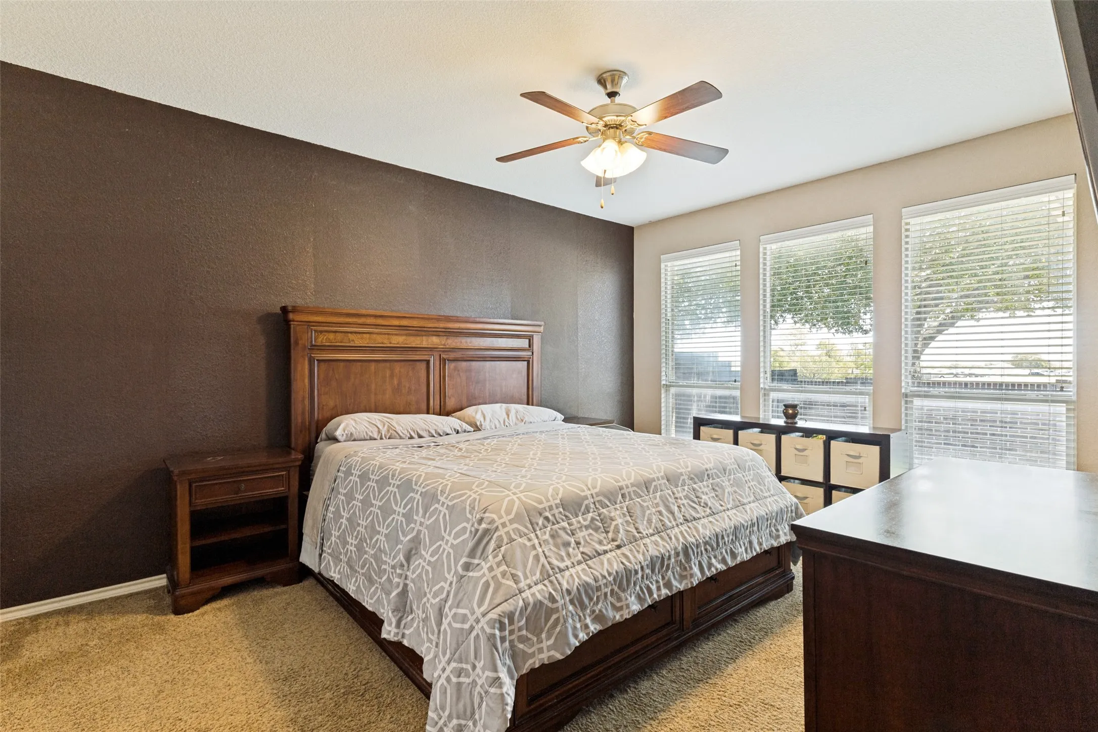 Single Family Residence For Sale in Tarrant County , 8200 Misty Water Drive, Fort Worth, Texas 76131, 3 Bedroom, 2 Bathroom, 2 Garage spaces, 1,844 Sqft, built in 2011, mls#21363728, Real Estate Agent in Fort Worth, Homes For Sale in Tarrant county, Homes For Sale in Fort Worth, Realtor in Fort Worth Texas, Real Estate Brokerage Independent Realty Texas, Luminita Cordes Realtor