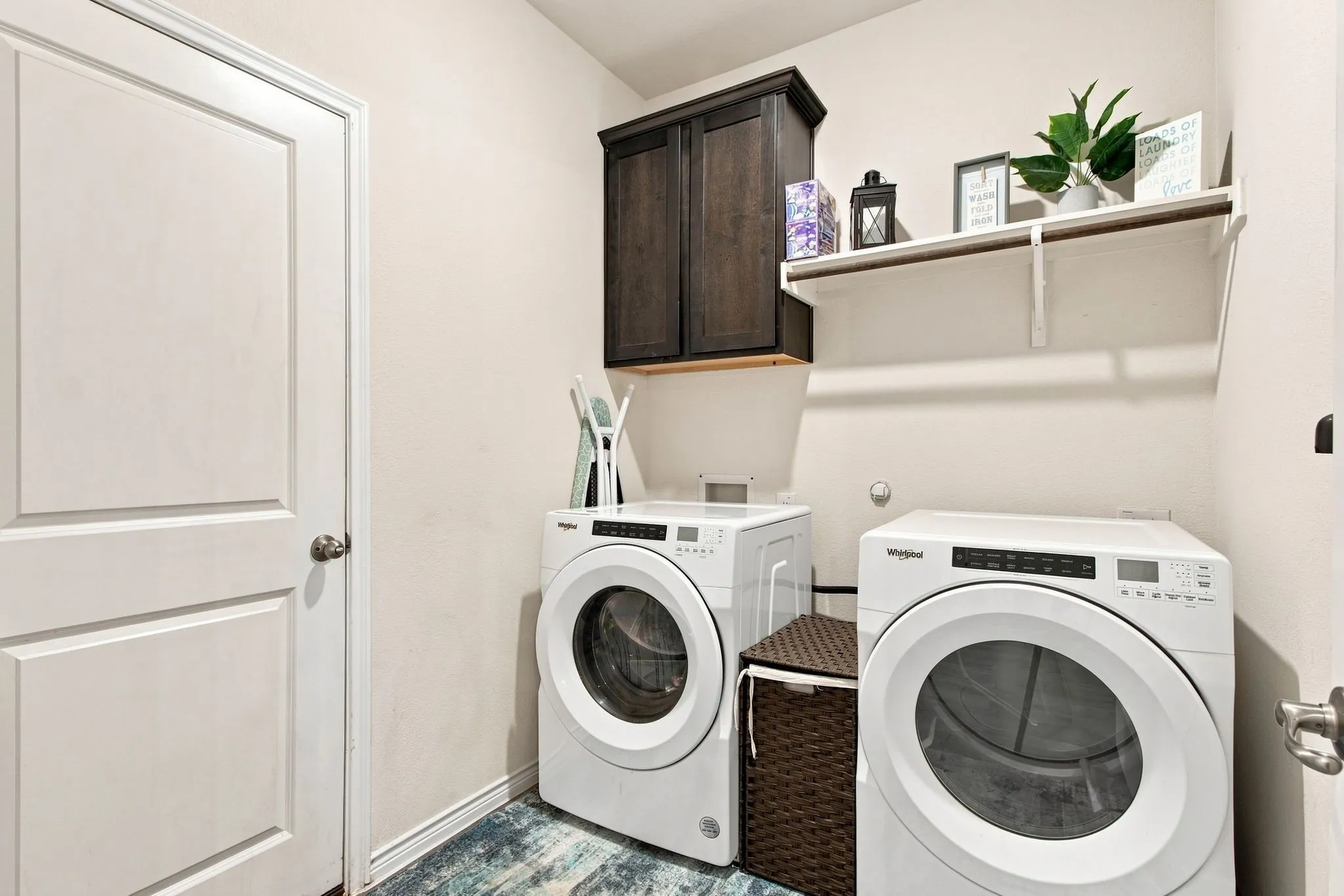 Single Family Residence For Sale in Denton County , 11217 Shady Meadows Way, Aubrey, Texas 76227, 3 Bedroom, 2 Bathroom, 2 Garage spaces, 1,791 Sqft, built in 2022, mls#21364269, Real Estate Agent in Aubrey, Homes For Sale in Denton county, Homes For Sale in Aubrey, Realtor in Aubrey Texas, Real Estate Brokerage Independent Realty Texas, Luminita Cordes Realtor