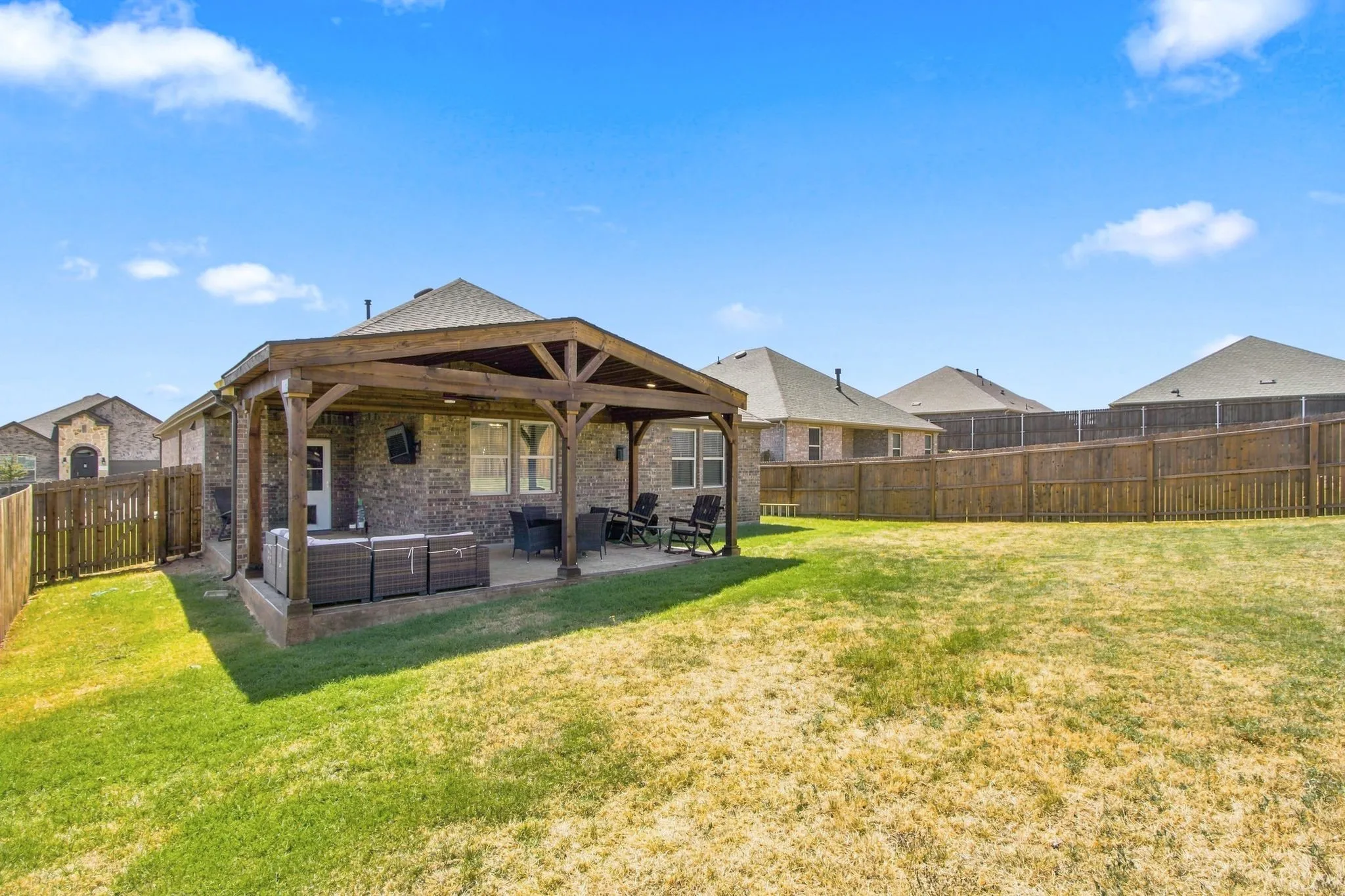 Single Family Residence For Sale in Denton County , 11217 Shady Meadows Way, Aubrey, Texas 76227, 3 Bedroom, 2 Bathroom, 2 Garage spaces, 1,791 Sqft, built in 2022, mls#21364269, Real Estate Agent in Aubrey, Homes For Sale in Denton county, Homes For Sale in Aubrey, Realtor in Aubrey Texas, Real Estate Brokerage Independent Realty Texas, Luminita Cordes Realtor
