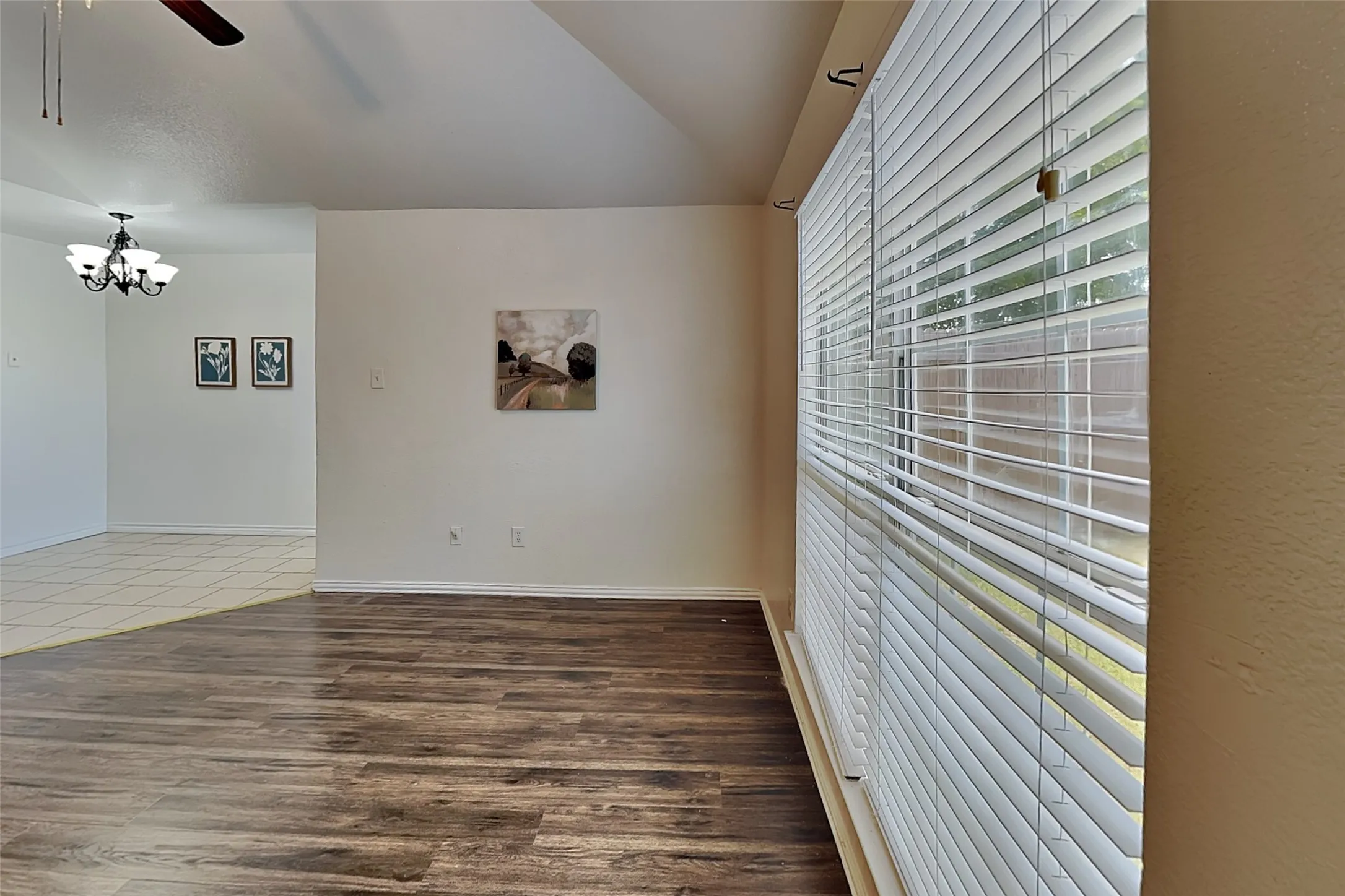 Single Family Residence For Rent in Dallas County , 905 Fairbanks Circle, Duncanville, Texas 75137, 3 Bedroom, 2 Bathroom, 1 Garage spaces, 1,235 Sqft, built in 1996, mls#21363939, Real Estate Agent in Duncanville, Homes For Rent in Dallas county, Homes For Rent in Duncanville, Realtor in Duncanville Texas, Real Estate Brokerage Independent Realty Texas, Luminita Cordes Realtor
