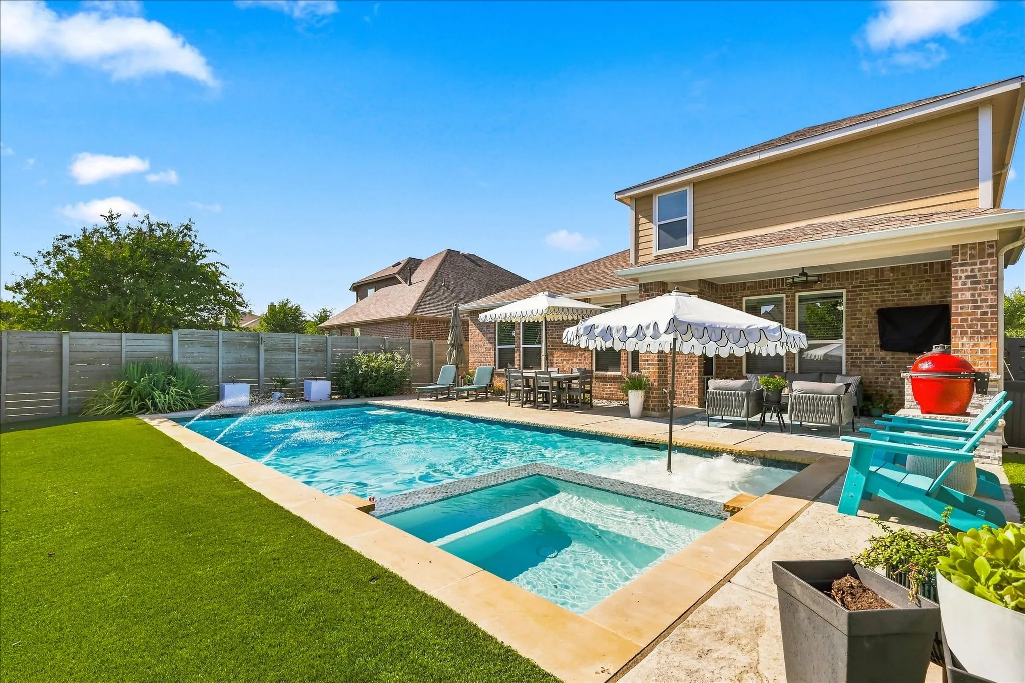 Single Family Residence For Sale in Denton County , 1725 Kaiser Cove, Argyle, Texas 76226, 5 Bedroom, 3 Bathroom, 2 Garage spaces, 2,796 Sqft, built in 2016, mls#21364470, Real Estate Agent in Argyle, Homes For Sale in Denton county, Homes For Sale in Argyle, Realtor in Argyle Texas, Real Estate Brokerage Independent Realty Texas, Luminita Cordes Realtor