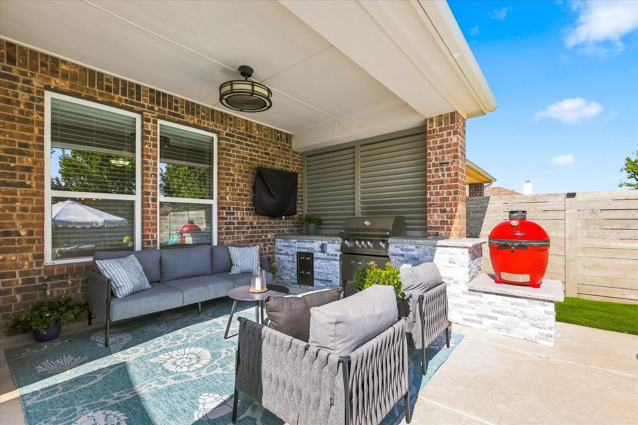 Single Family Residence For Sale in Denton County , 1725 Kaiser Cove, Argyle, Texas 76226, 5 Bedroom, 3 Bathroom, 2 Garage spaces, 2,796 Sqft, built in 2016, mls#21364470, Real Estate Agent in Argyle, Homes For Sale in Denton county, Homes For Sale in Argyle, Realtor in Argyle Texas, Real Estate Brokerage Independent Realty Texas, Luminita Cordes Realtor