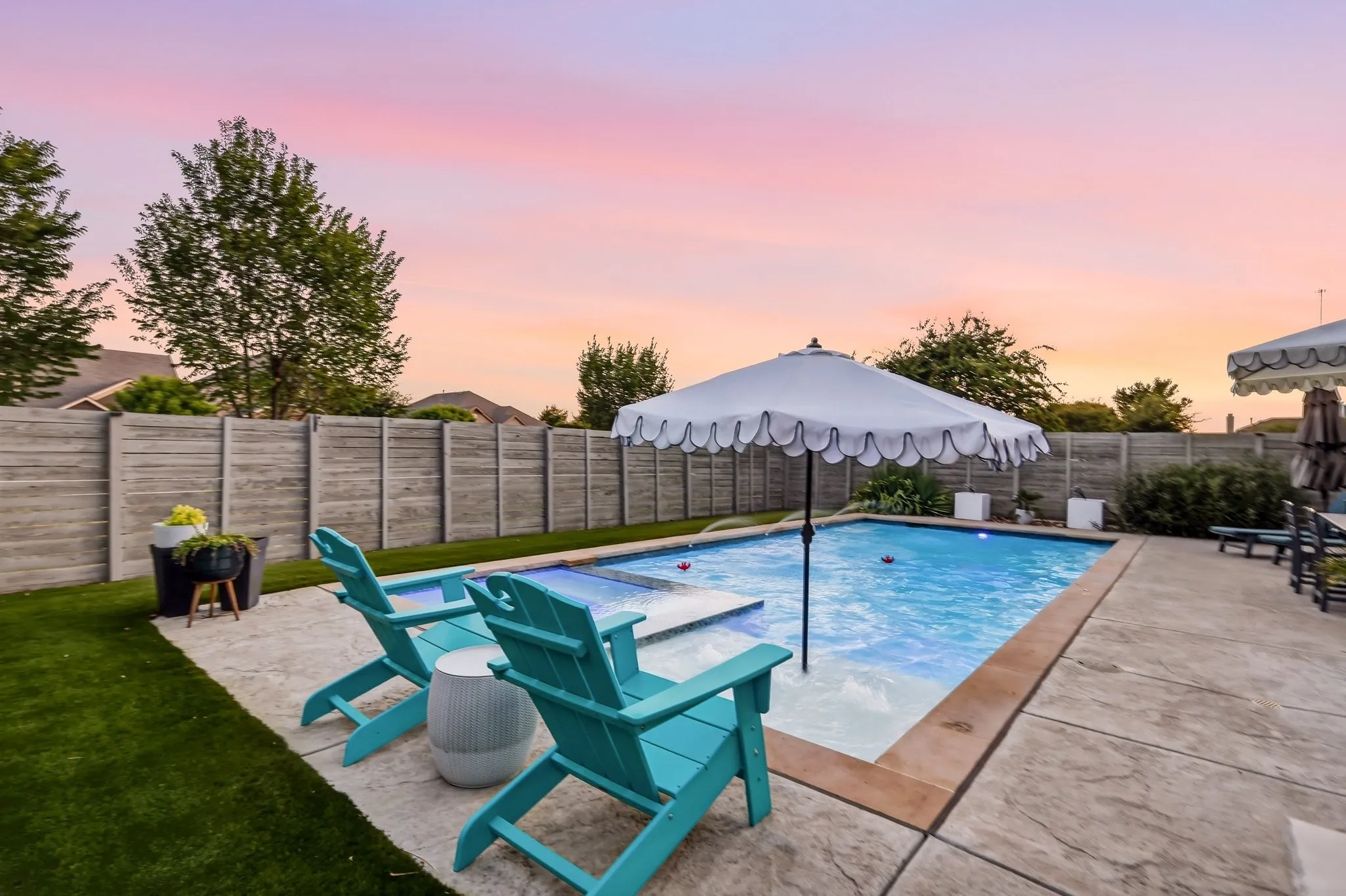Single Family Residence For Sale in Denton County , 1725 Kaiser Cove, Argyle, Texas 76226, 5 Bedroom, 3 Bathroom, 2 Garage spaces, 2,796 Sqft, built in 2016, mls#21364470, Real Estate Agent in Argyle, Homes For Sale in Denton county, Homes For Sale in Argyle, Realtor in Argyle Texas, Real Estate Brokerage Independent Realty Texas, Luminita Cordes Realtor