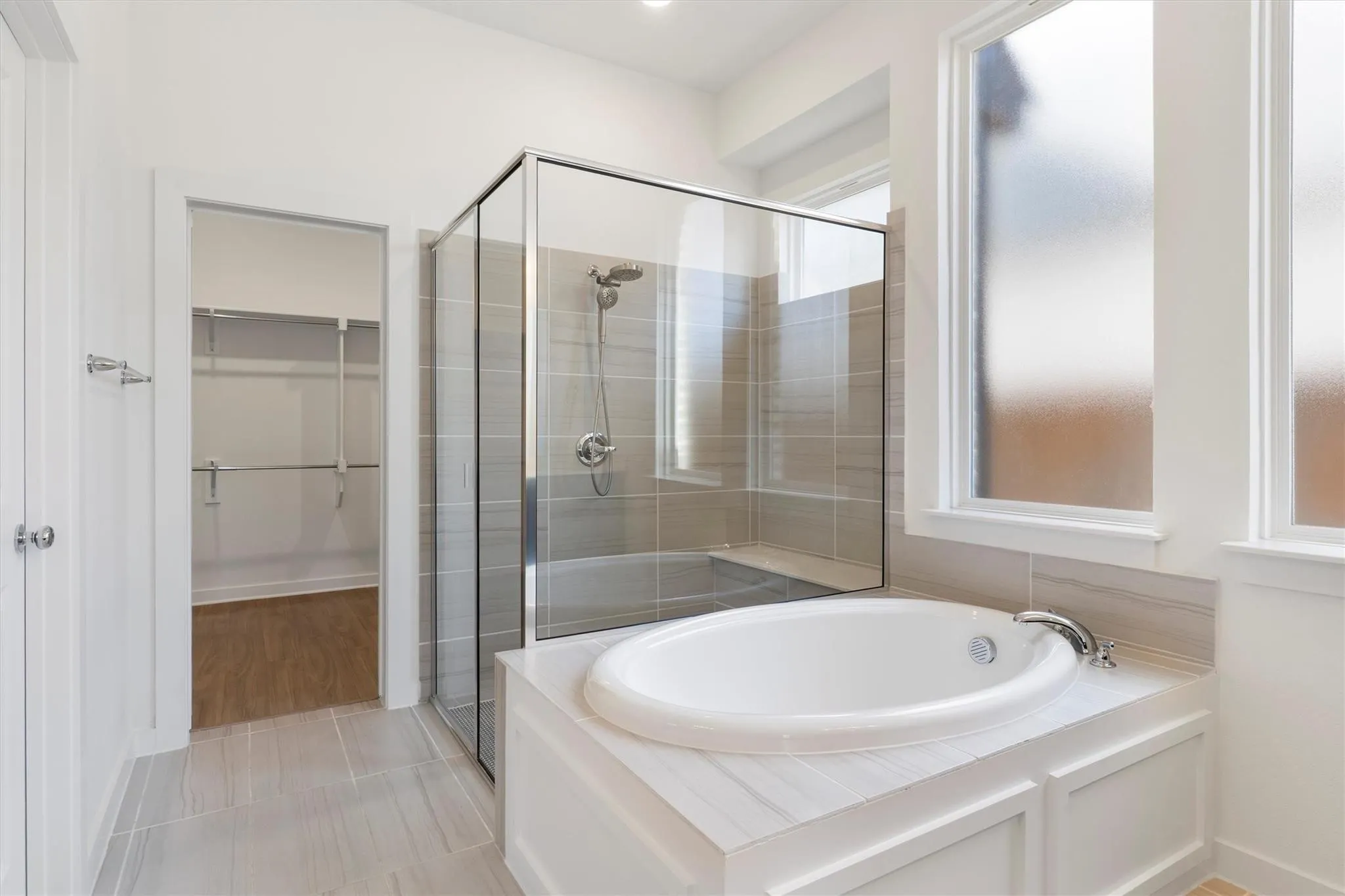 Single Family Residence For Sale in Collin County , 1421 Valor Way, Wylie, Texas 75098, 4 Bedroom, 3 Bathroom, 2 Garage spaces, 3,770 Sqft, built in 2023, mls#21364600, Real Estate Agent in Wylie, Homes For Sale in Collin county, Homes For Sale in Wylie, Realtor in Wylie Texas, Real Estate Brokerage Independent Realty Texas, Luminita Cordes Realtor