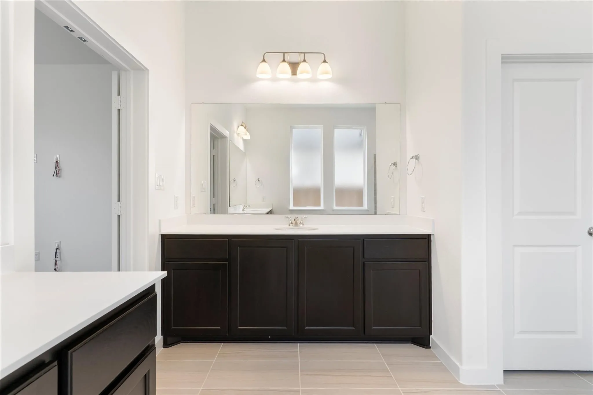 Single Family Residence For Sale in Collin County , 1421 Valor Way, Wylie, Texas 75098, 4 Bedroom, 3 Bathroom, 2 Garage spaces, 3,770 Sqft, built in 2023, mls#21364600, Real Estate Agent in Wylie, Homes For Sale in Collin county, Homes For Sale in Wylie, Realtor in Wylie Texas, Real Estate Brokerage Independent Realty Texas, Luminita Cordes Realtor