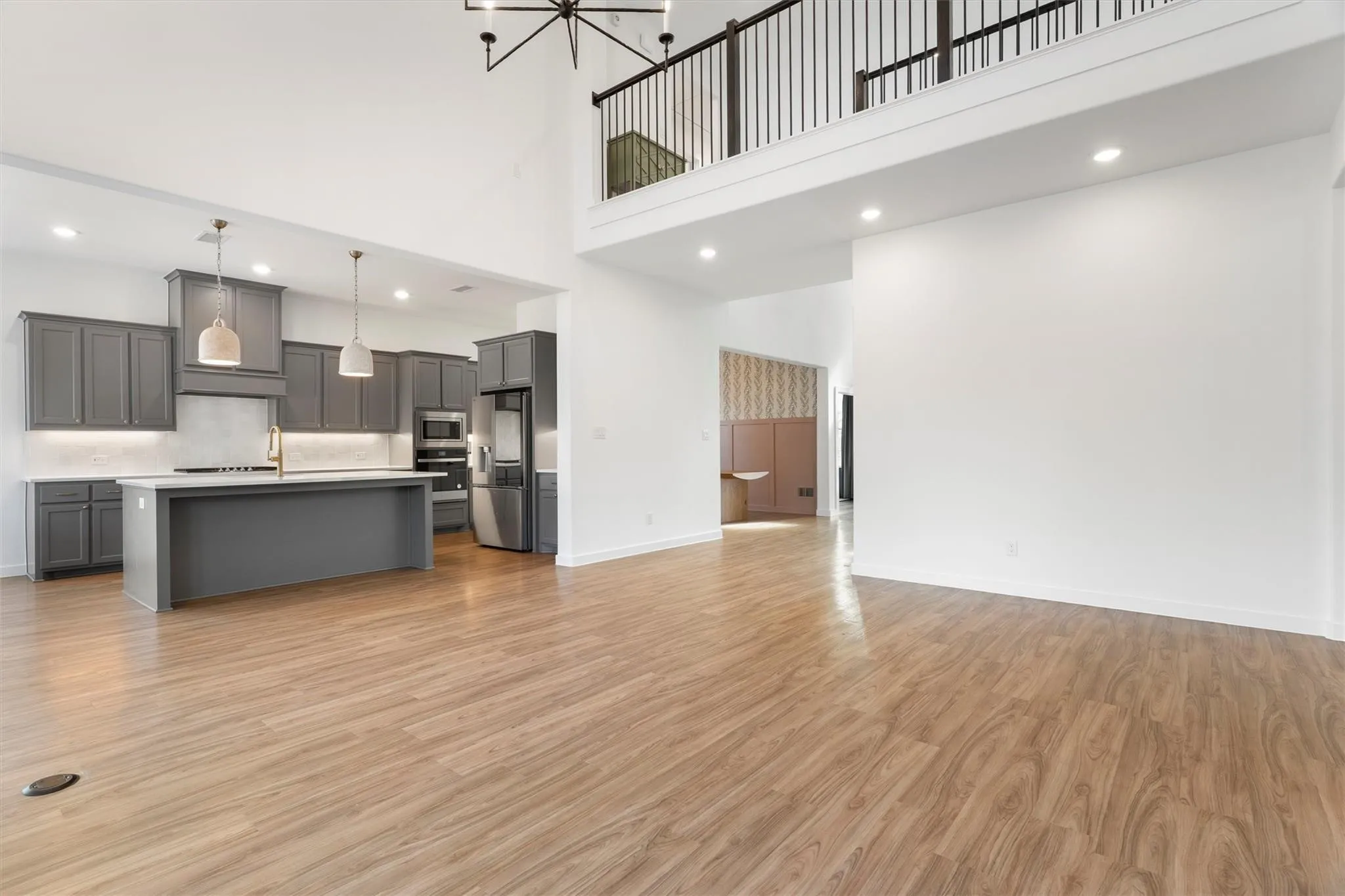 Single Family Residence For Sale in Collin County , 1421 Valor Way, Wylie, Texas 75098, 4 Bedroom, 3 Bathroom, 2 Garage spaces, 3,770 Sqft, built in 2023, mls#21364600, Real Estate Agent in Wylie, Homes For Sale in Collin county, Homes For Sale in Wylie, Realtor in Wylie Texas, Real Estate Brokerage Independent Realty Texas, Luminita Cordes Realtor