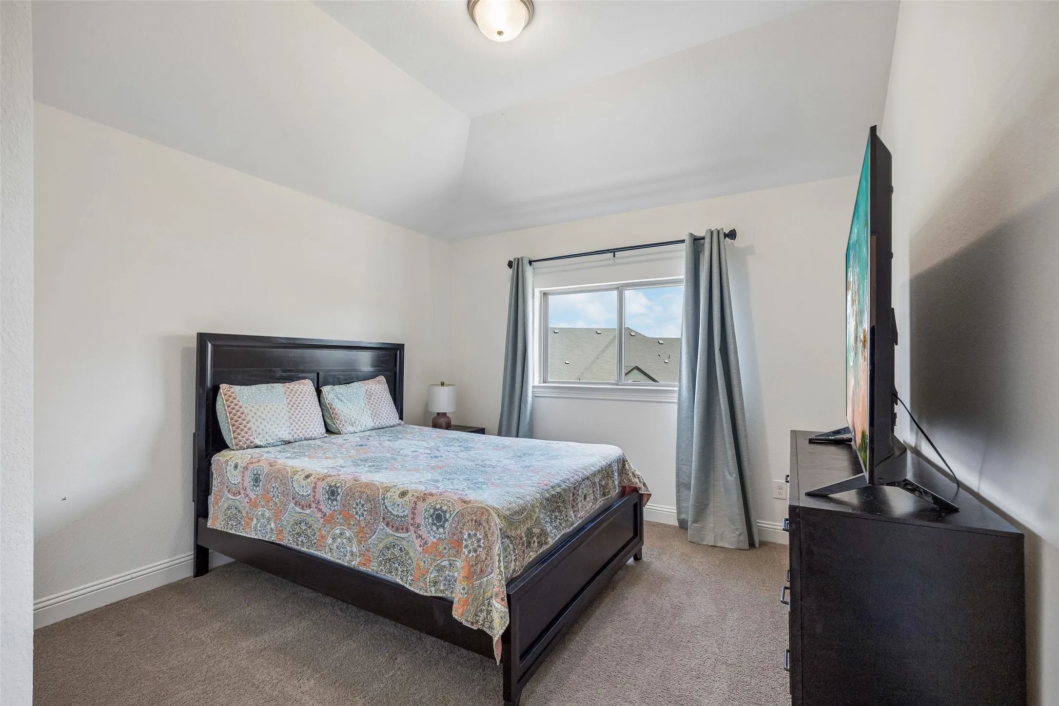 Single Family Residence For Sale in Johnson County , 1804 Landing Street, Mansfield, Texas 76063, 4 Bedroom, 4 Bathroom, 2 Garage spaces, 3,625 Sqft, built in 2022, mls#21354464, Real Estate Agent in Mansfield, Homes For Sale in Johnson county, Homes For Sale in Mansfield, Realtor in Mansfield Texas, Real Estate Brokerage Independent Realty Texas, Luminita Cordes Realtor
