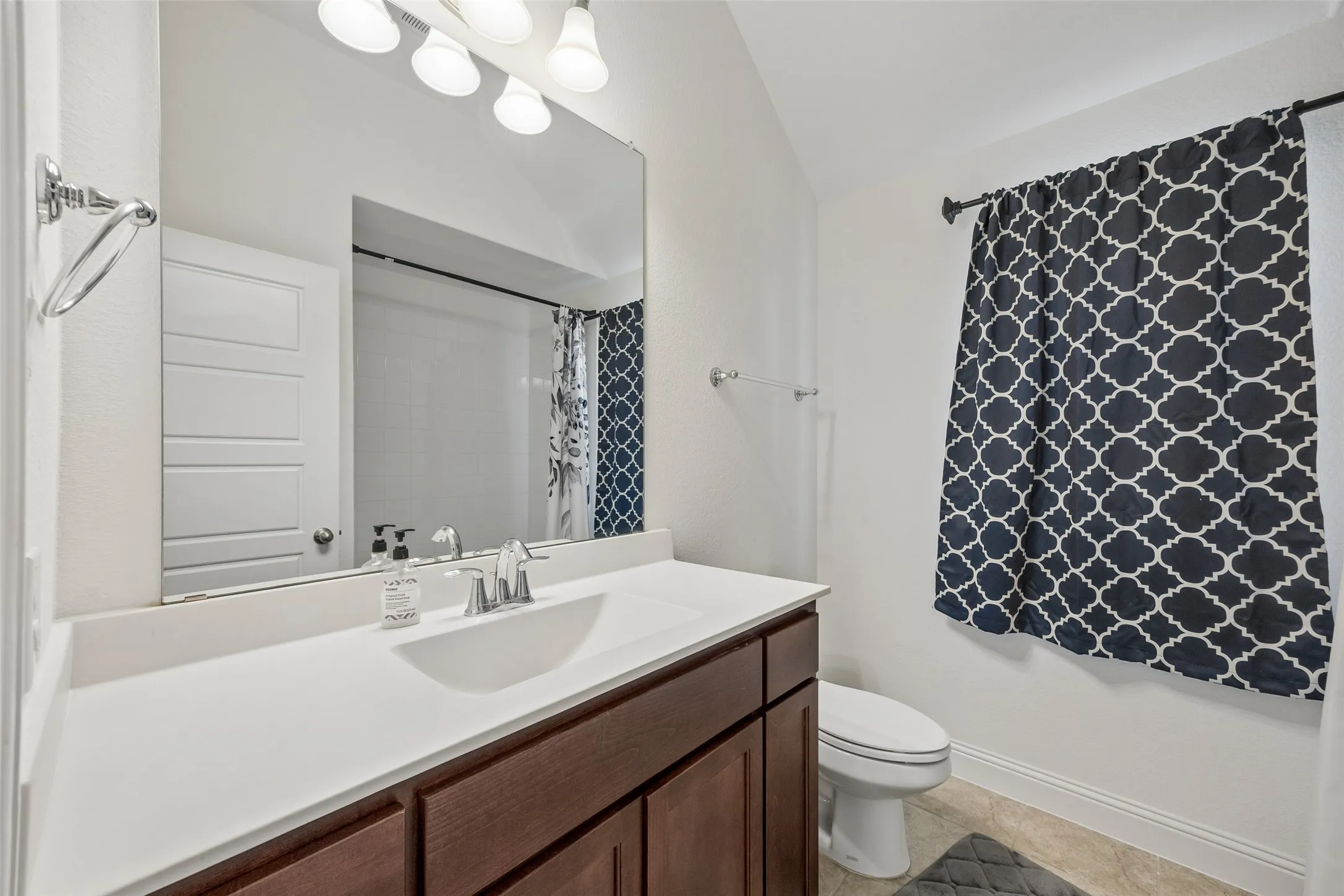 Single Family Residence For Sale in Johnson County , 1804 Landing Street, Mansfield, Texas 76063, 4 Bedroom, 4 Bathroom, 2 Garage spaces, 3,625 Sqft, built in 2022, mls#21354464, Real Estate Agent in Mansfield, Homes For Sale in Johnson county, Homes For Sale in Mansfield, Realtor in Mansfield Texas, Real Estate Brokerage Independent Realty Texas, Luminita Cordes Realtor