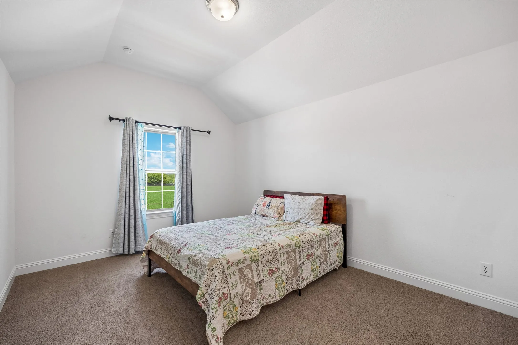 Single Family Residence For Sale in Johnson County , 1804 Landing Street, Mansfield, Texas 76063, 4 Bedroom, 4 Bathroom, 2 Garage spaces, 3,625 Sqft, built in 2022, mls#21354464, Real Estate Agent in Mansfield, Homes For Sale in Johnson county, Homes For Sale in Mansfield, Realtor in Mansfield Texas, Real Estate Brokerage Independent Realty Texas, Luminita Cordes Realtor