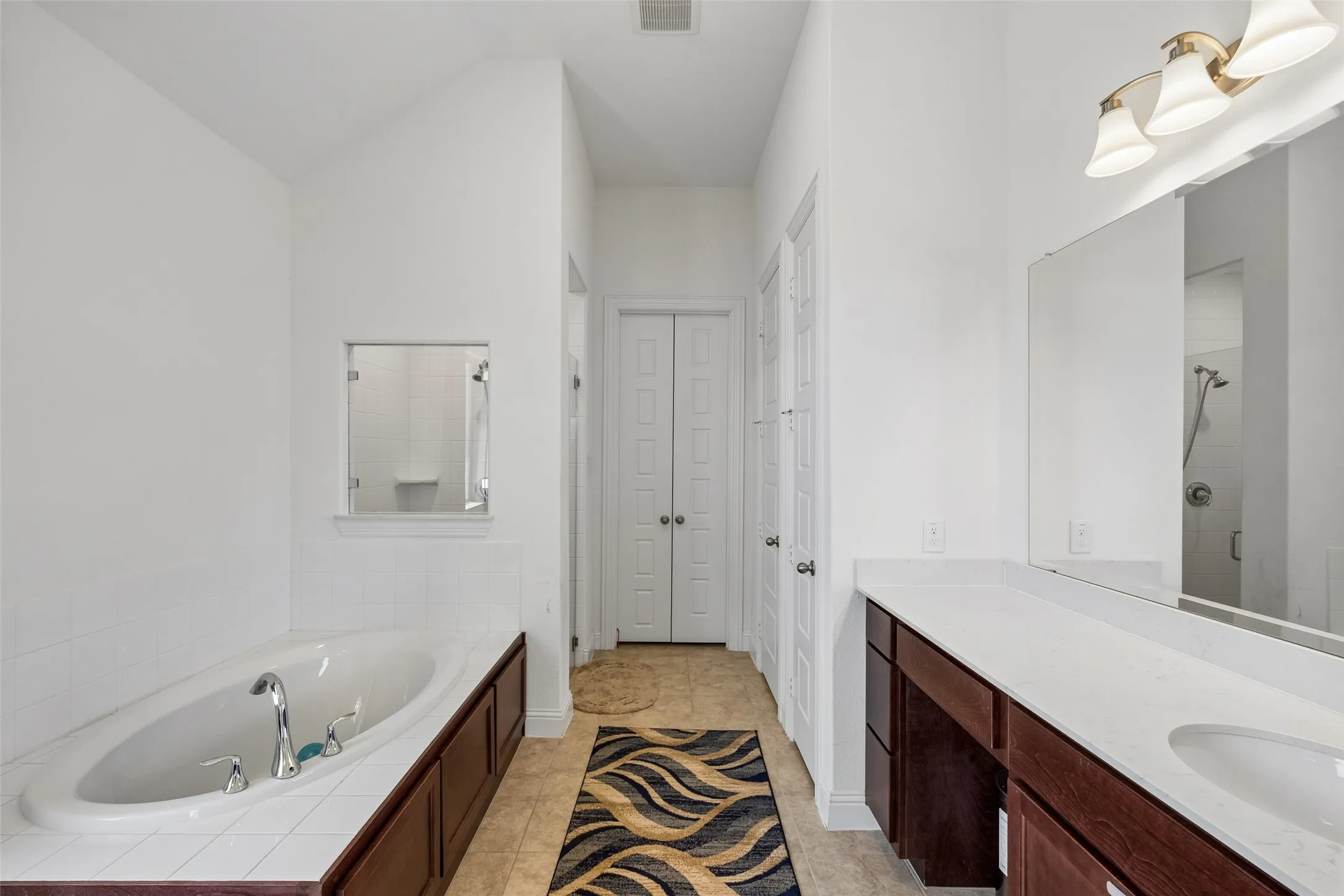 Single Family Residence For Sale in Johnson County , 1804 Landing Street, Mansfield, Texas 76063, 4 Bedroom, 4 Bathroom, 2 Garage spaces, 3,625 Sqft, built in 2022, mls#21354464, Real Estate Agent in Mansfield, Homes For Sale in Johnson county, Homes For Sale in Mansfield, Realtor in Mansfield Texas, Real Estate Brokerage Independent Realty Texas, Luminita Cordes Realtor